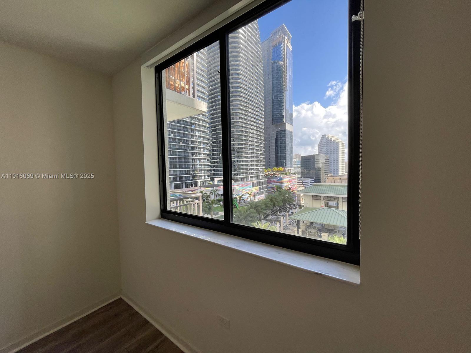 999 SW 1st Ave #1508, Miami FL 33130