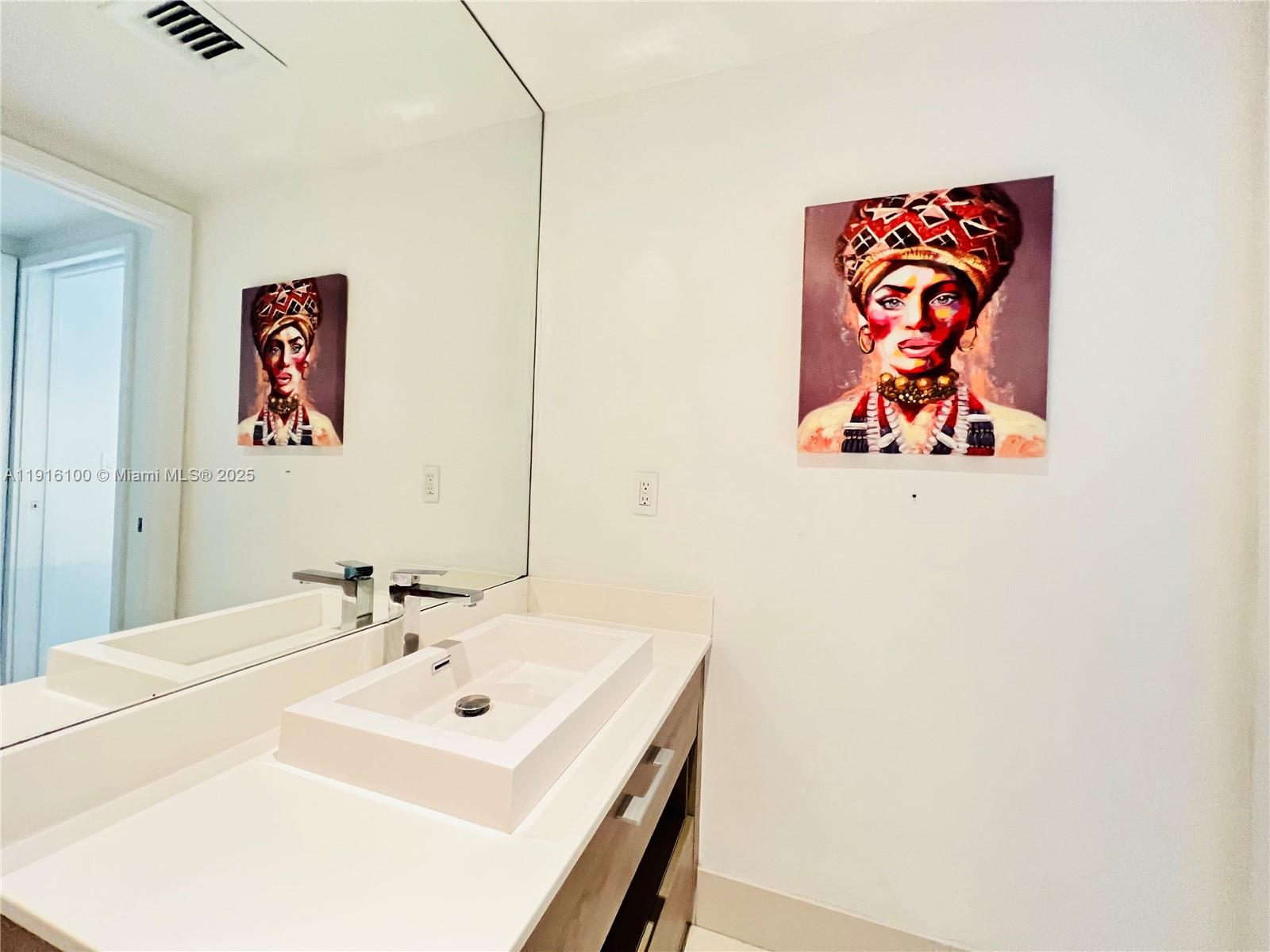 1300 S Miami Ave #2307, Miami FL 33130