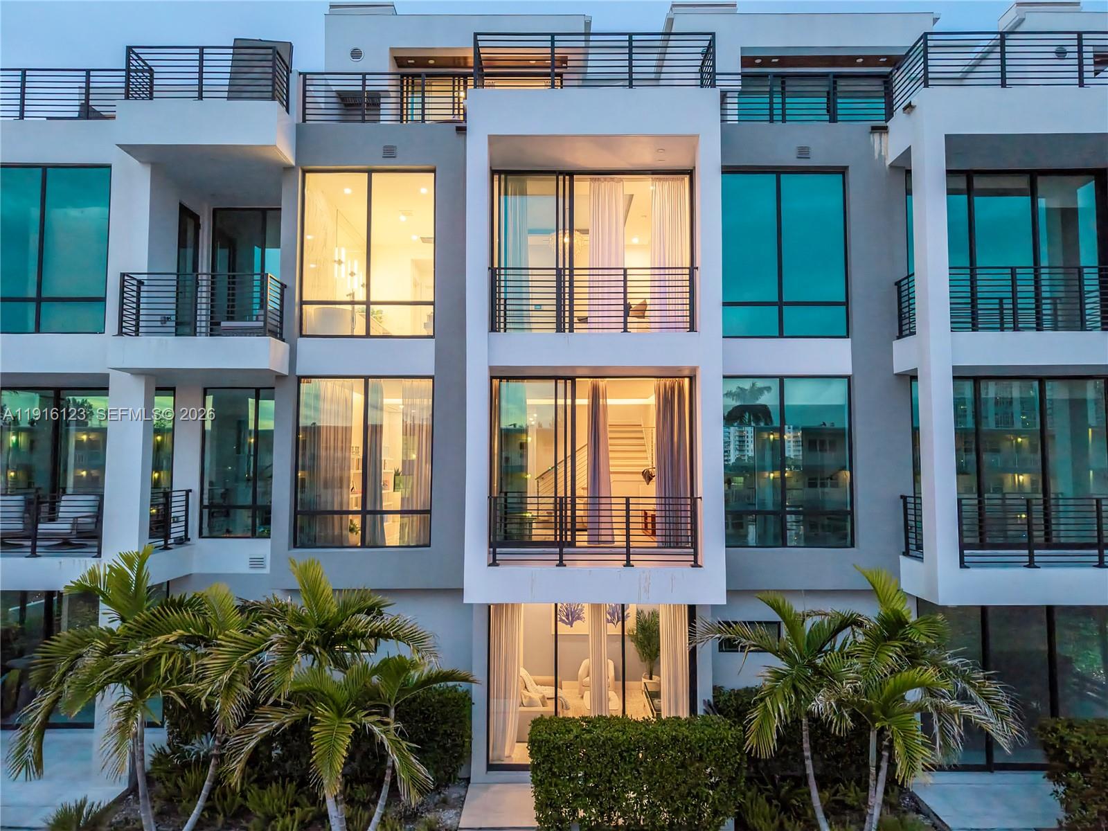 4098 NE 167 ST #9, North Miami Beach FL 33160
