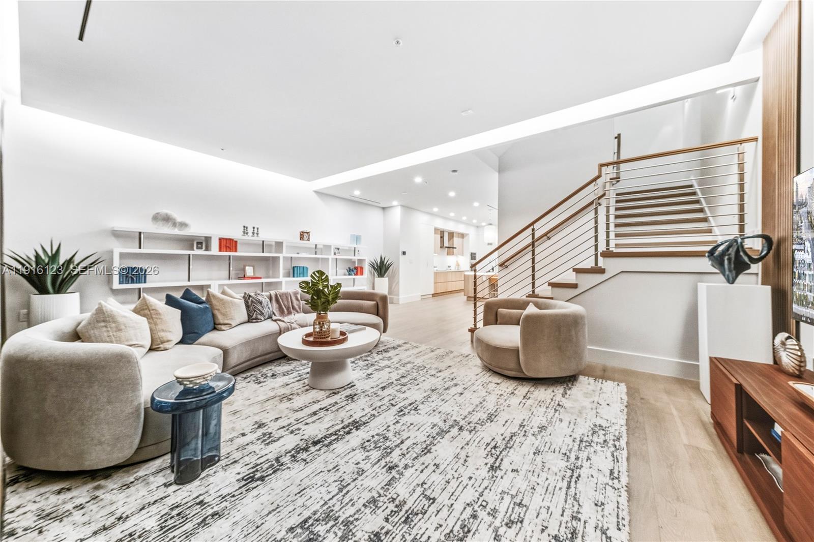4098 NE 167 ST #9, North Miami Beach FL 33160