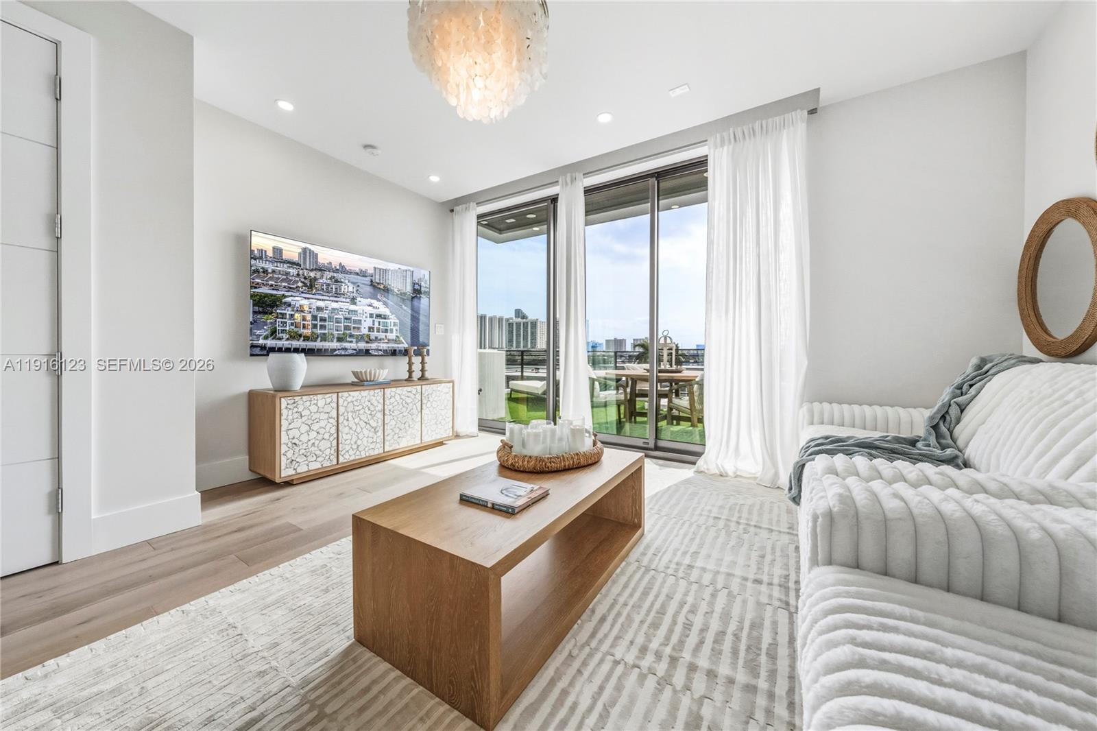4098 NE 167 ST #9, North Miami Beach FL 33160