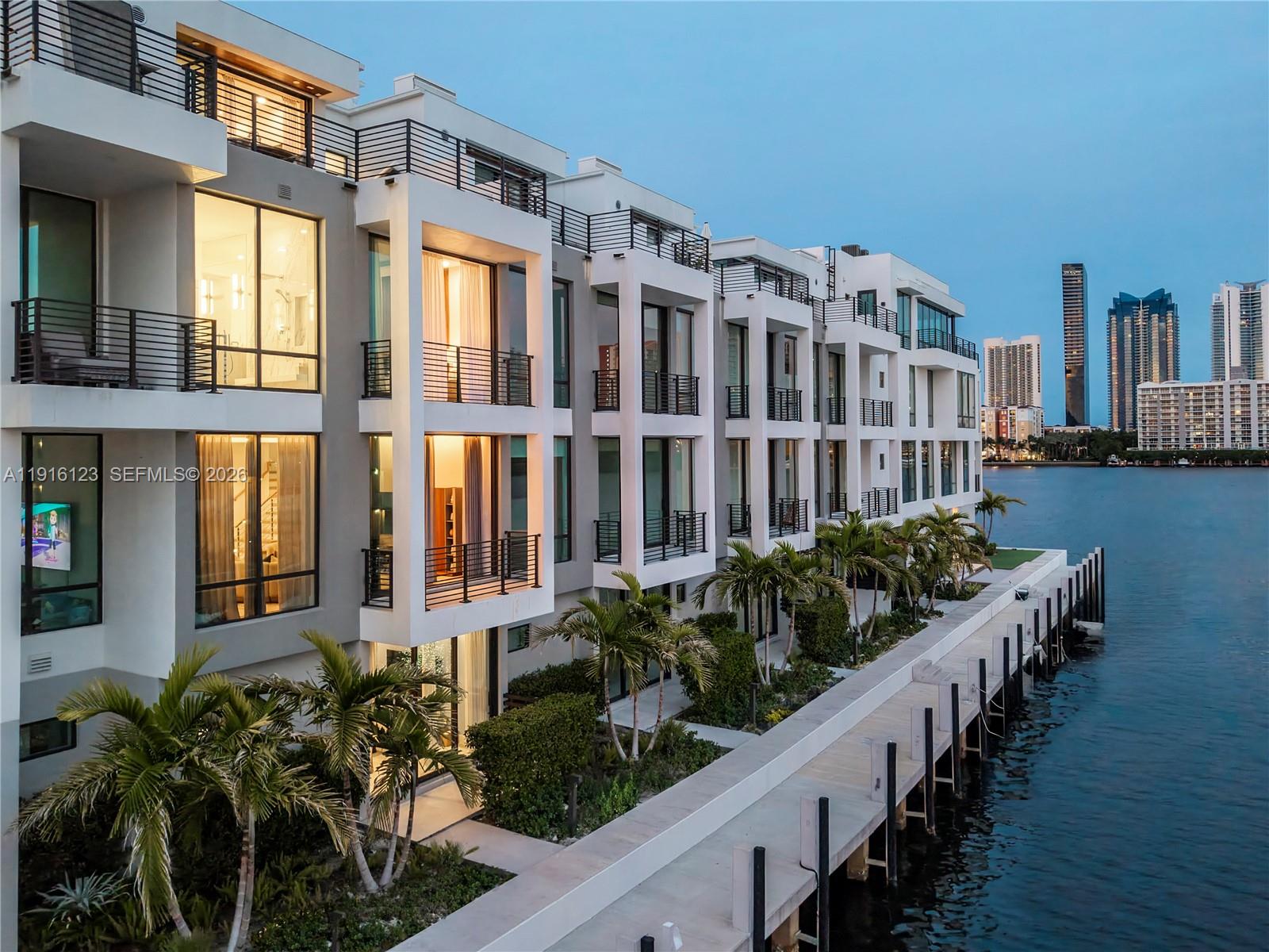 4098 NE 167 ST #9, North Miami Beach FL 33160