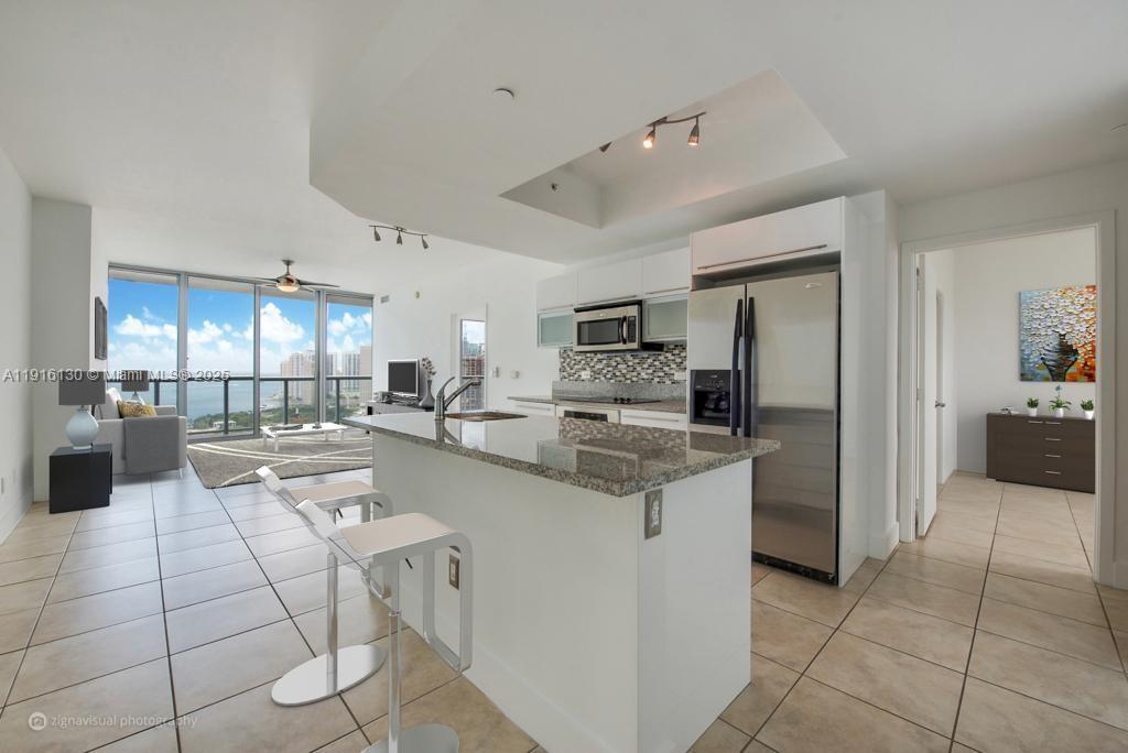 888 Biscayne Blvd #2905, Miami FL 33132