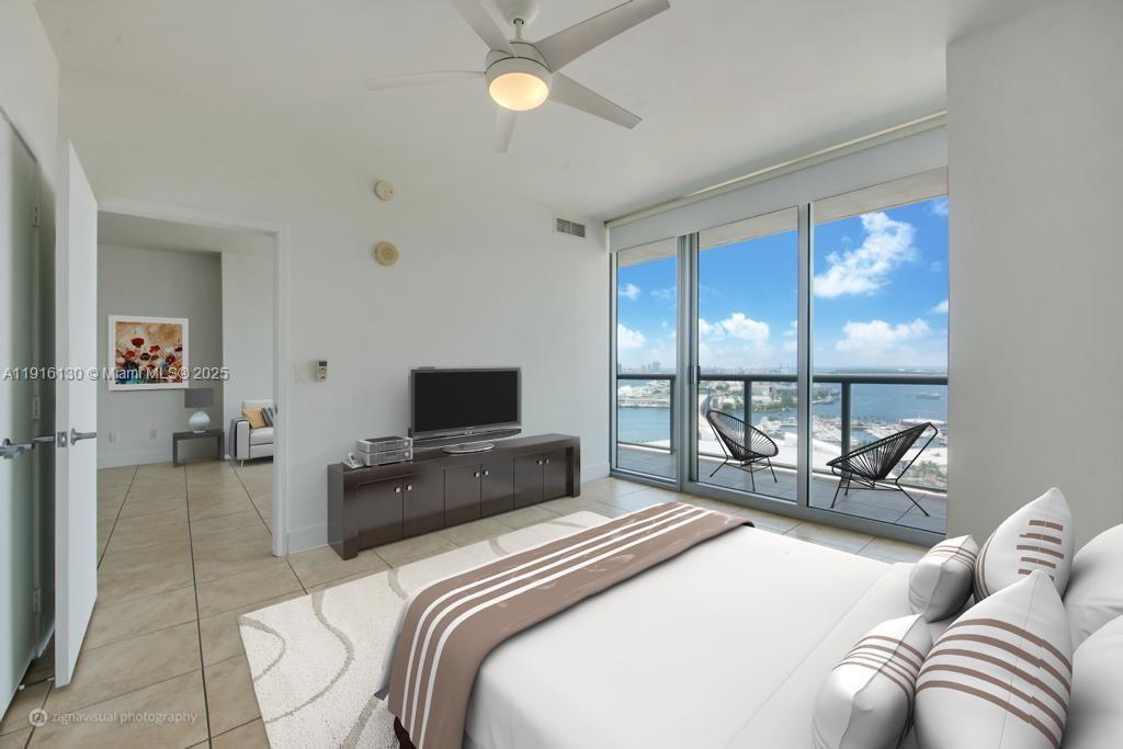 888 Biscayne Blvd #2905, Miami FL 33132