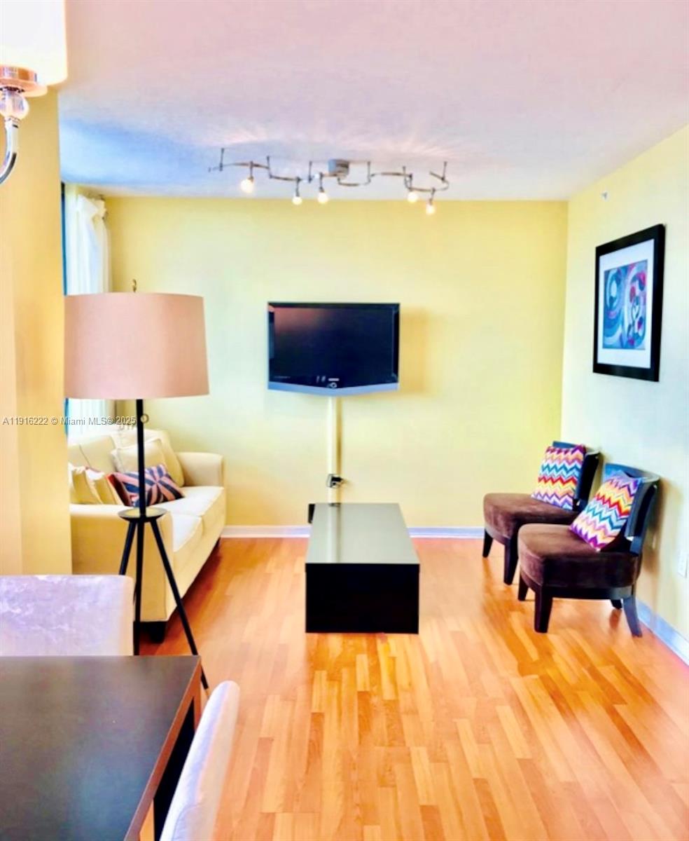 1330 West Ave #1910, Miami Beach FL 33139