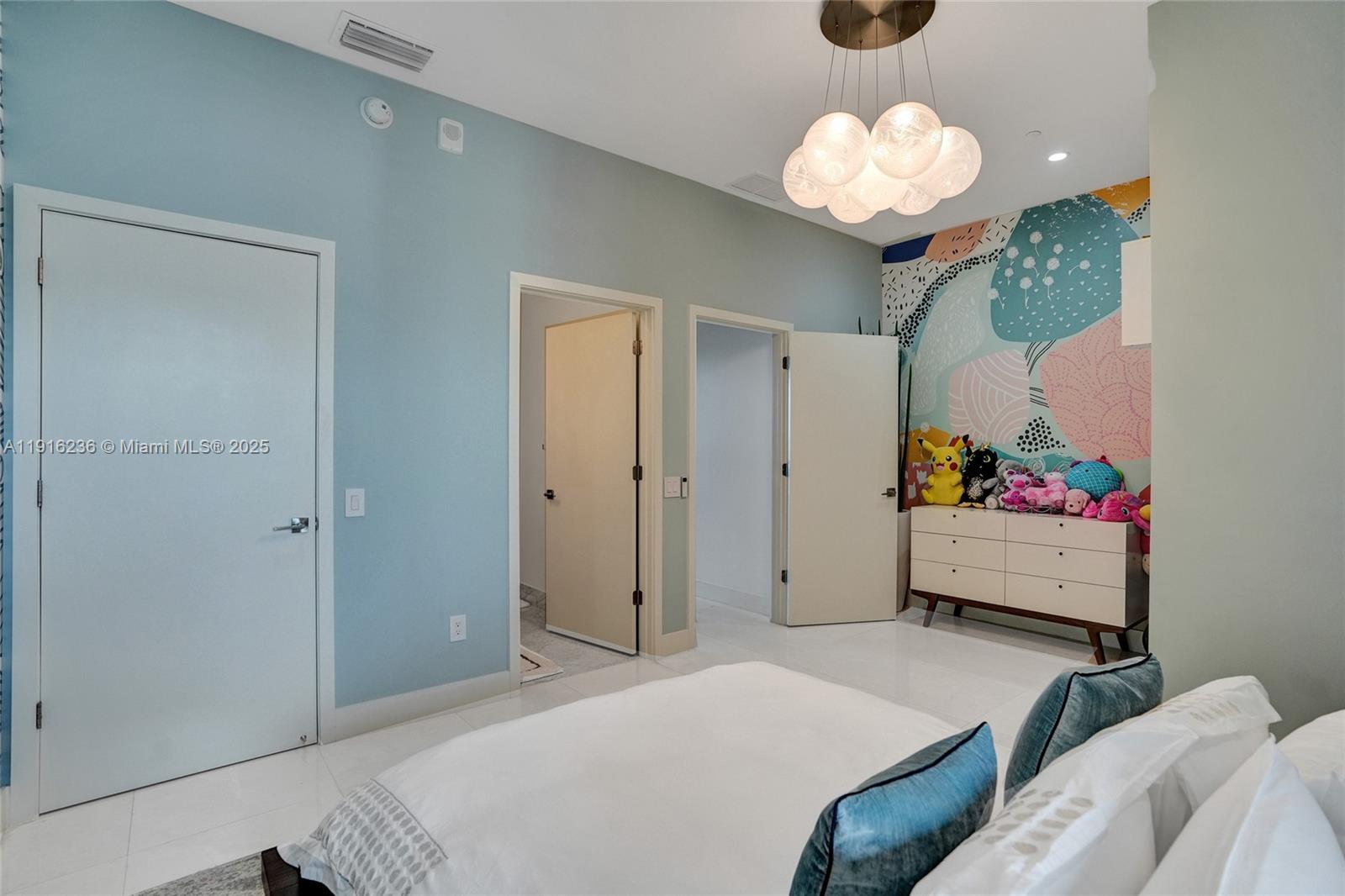 3131 NE 7th Ave #UPH5301, Miami FL 33137