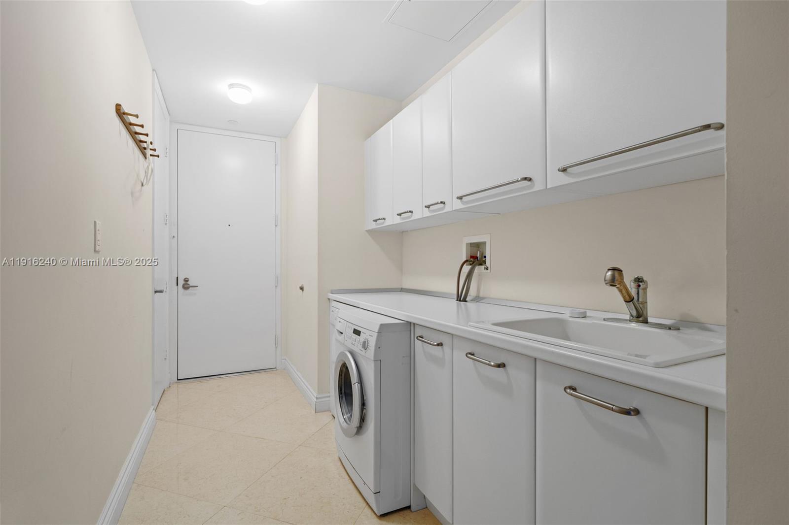 16047 Collins Ave #1202, Sunny Isles Beach FL 33160