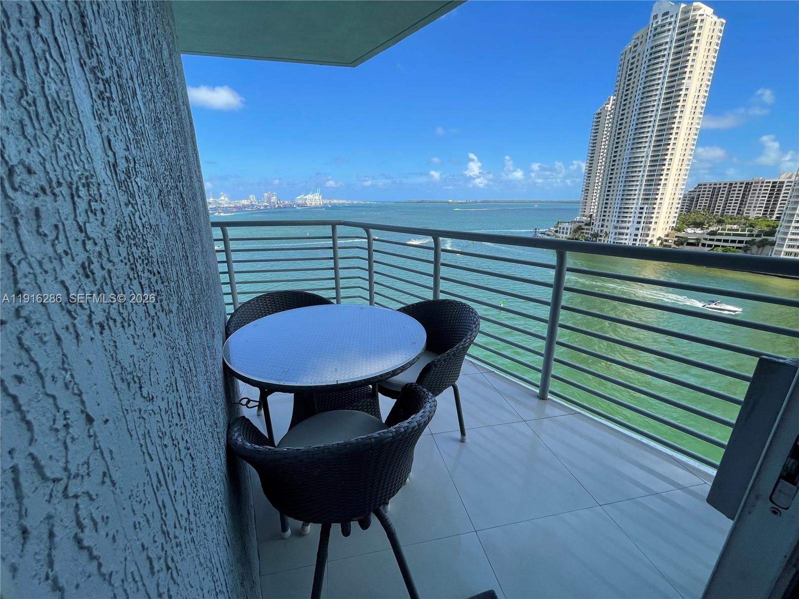 335 S Biscayne Blvd #1209, Miami FL 33131