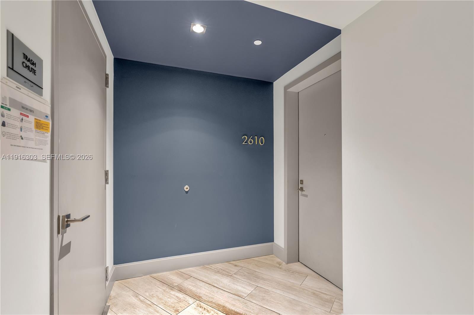 55 SW 9th St #2610, Miami FL 33130