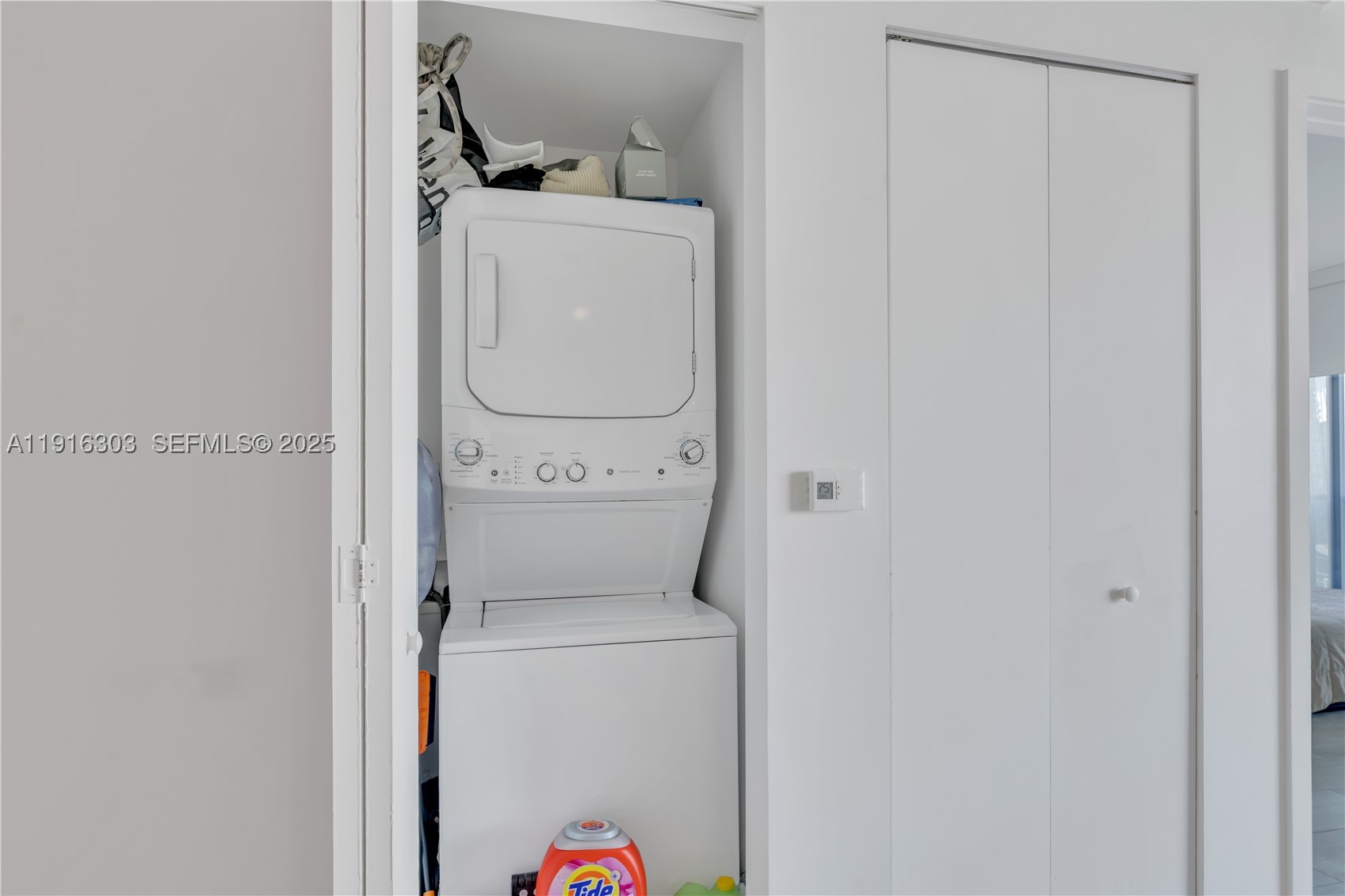 55 SW 9th St #2610, Miami FL 33130
