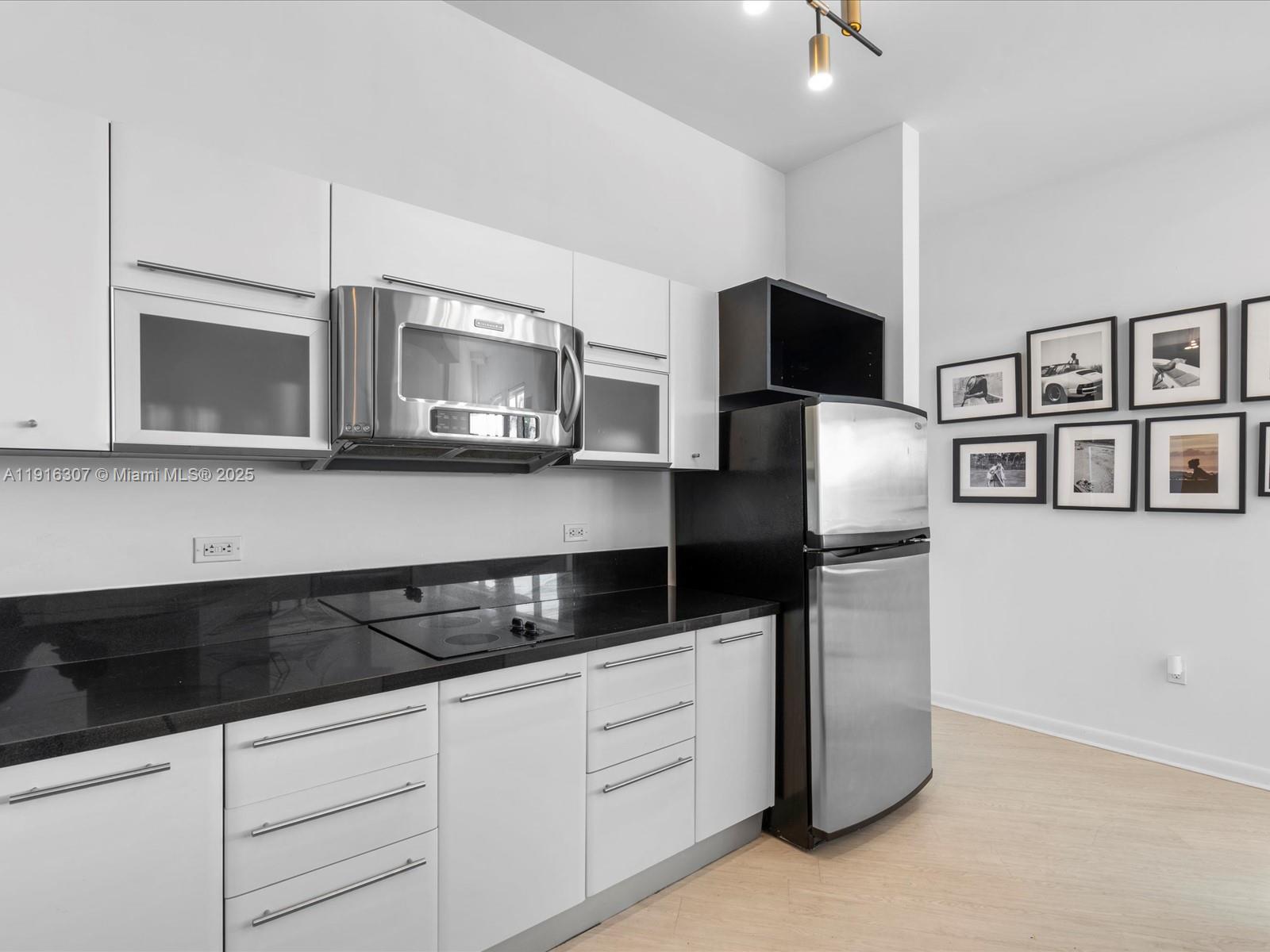 253 NE 2nd St #229, Miami FL 33132