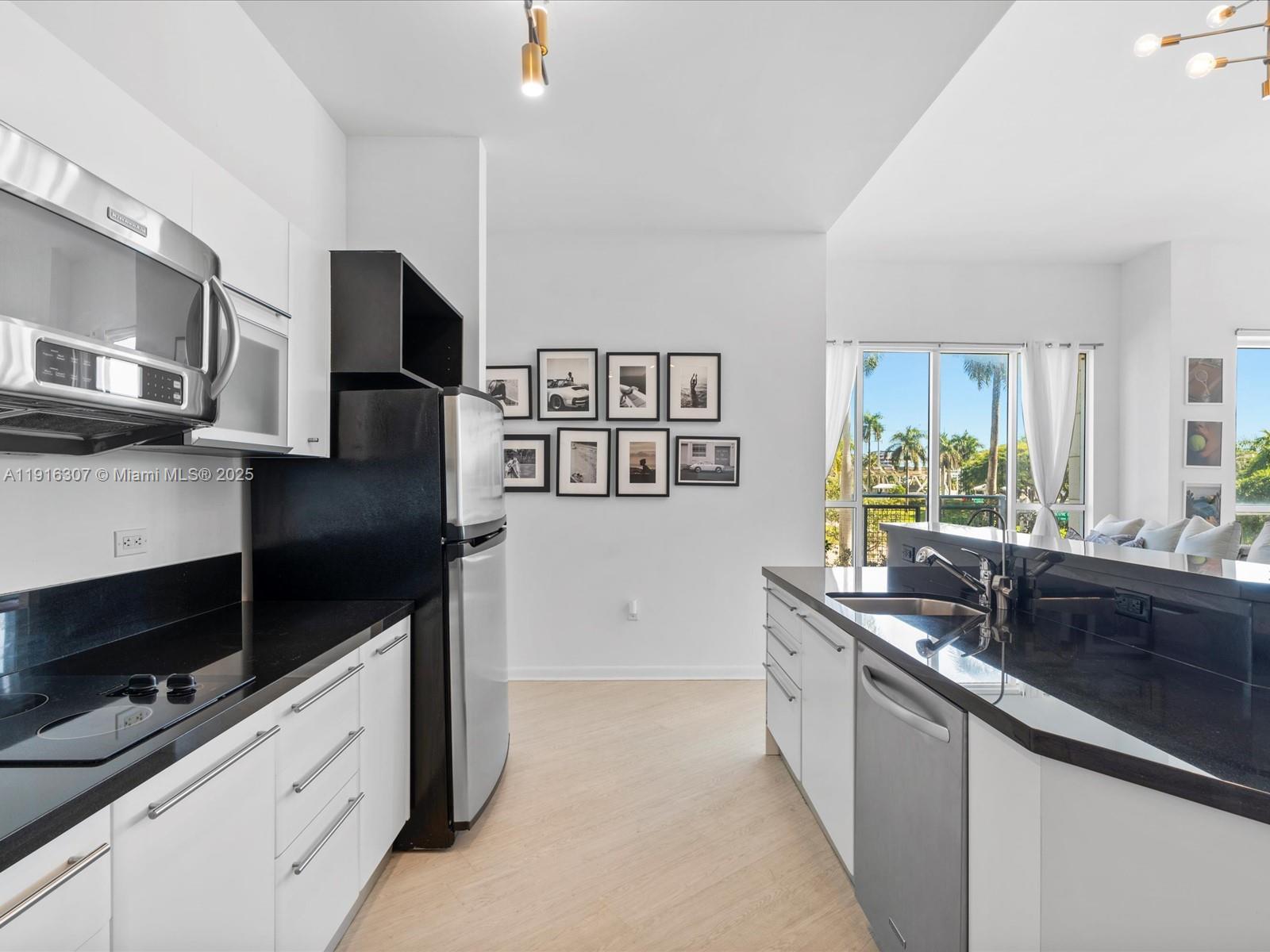 253 NE 2nd St #229, Miami FL 33132