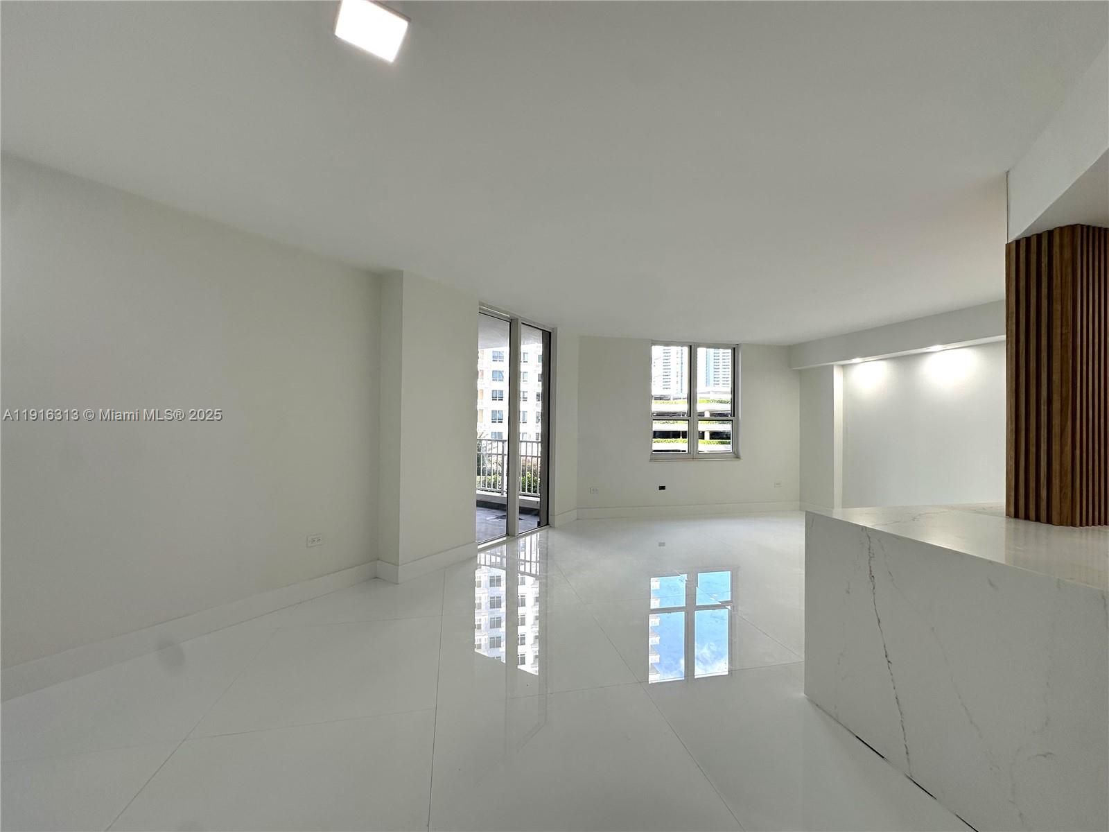 701 Brickell Key Blvd #507, Miami FL 33131