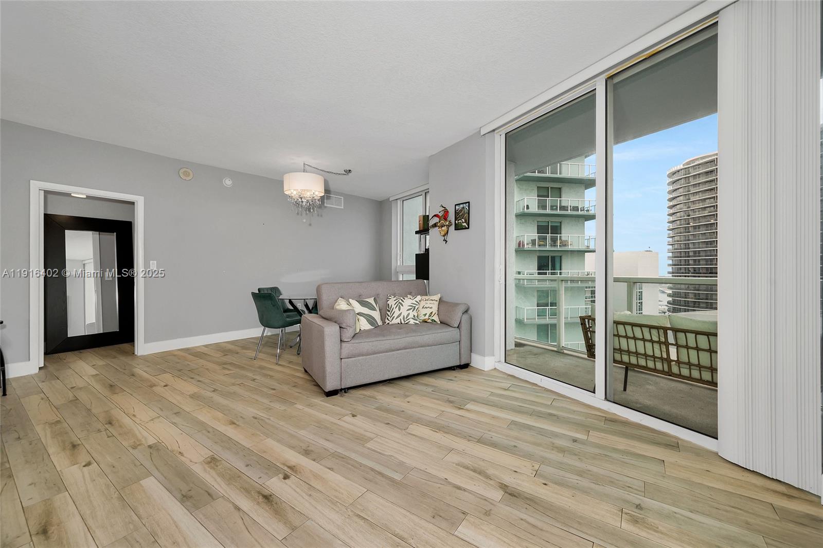 1900 N Bayshore Dr #4019, Miami FL 33132