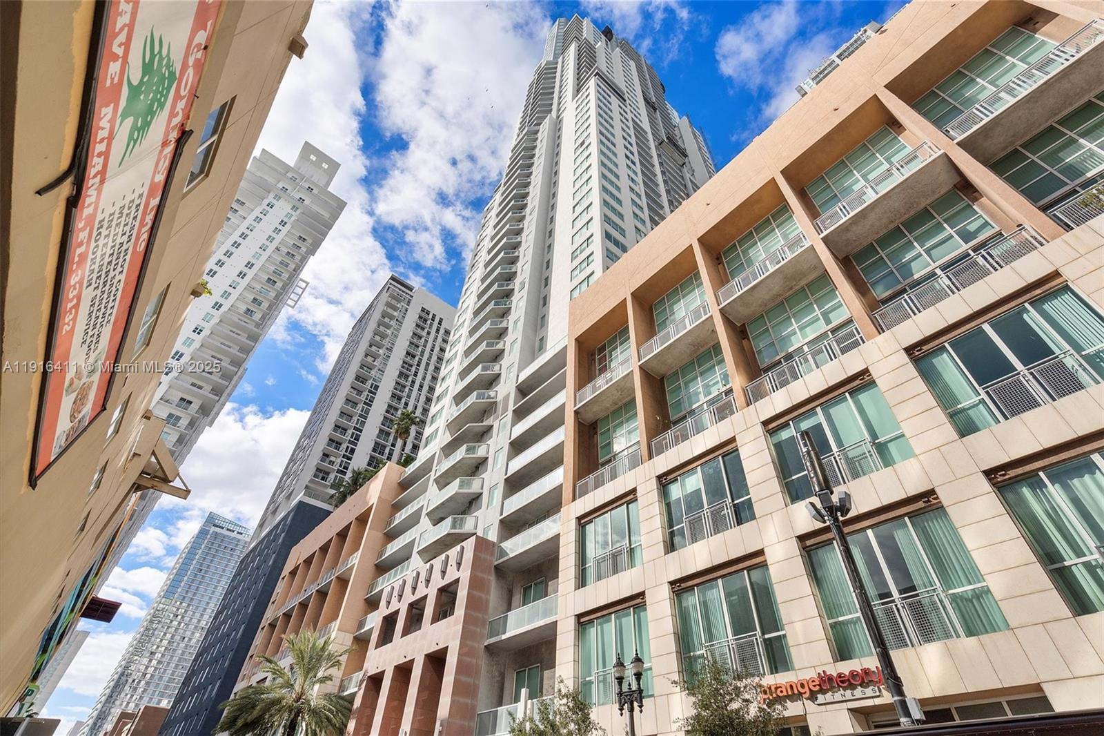 253 NE 2nd St #1803, Miami FL 33132