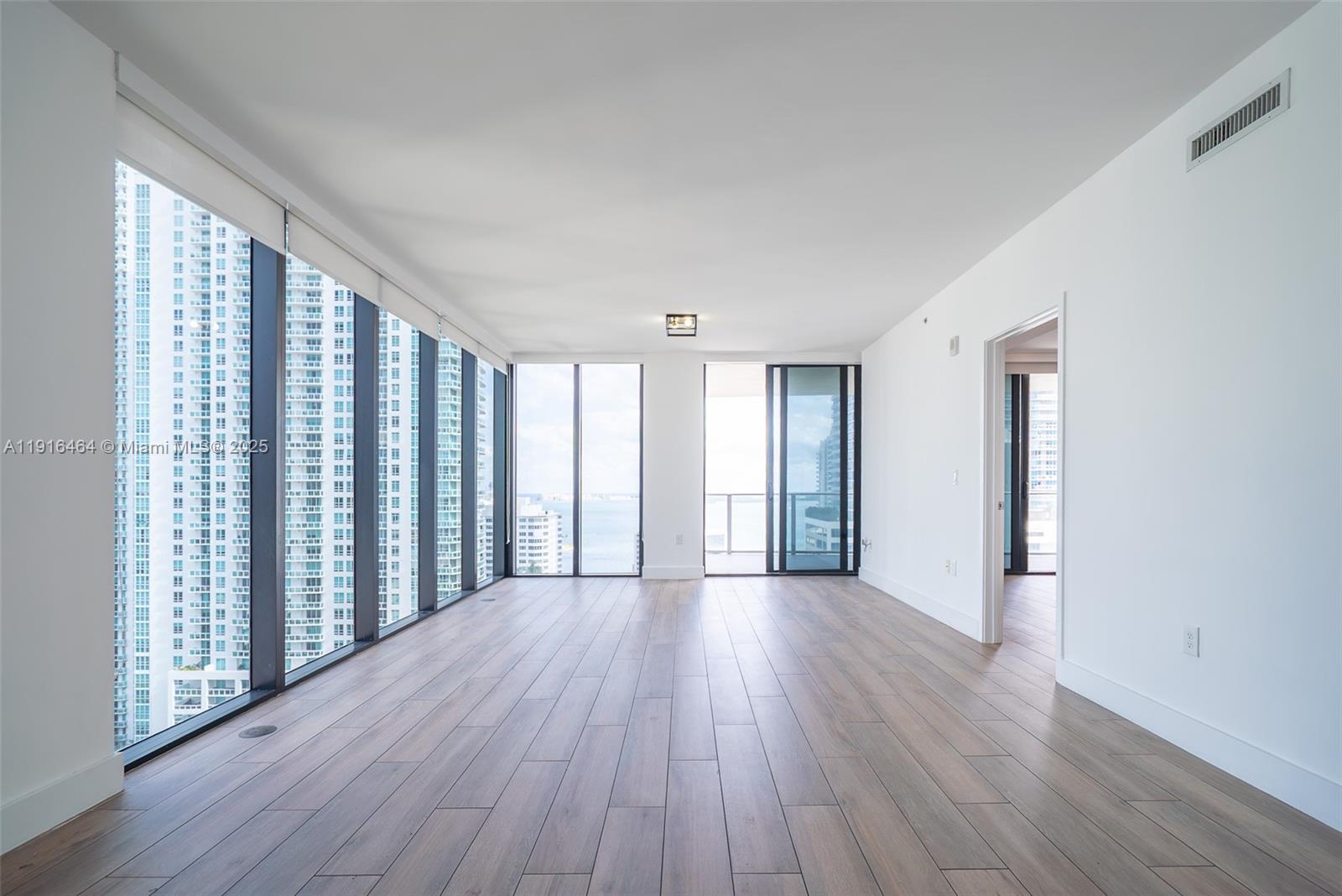 1010 Brickell Ave #2201, Miami FL 33131