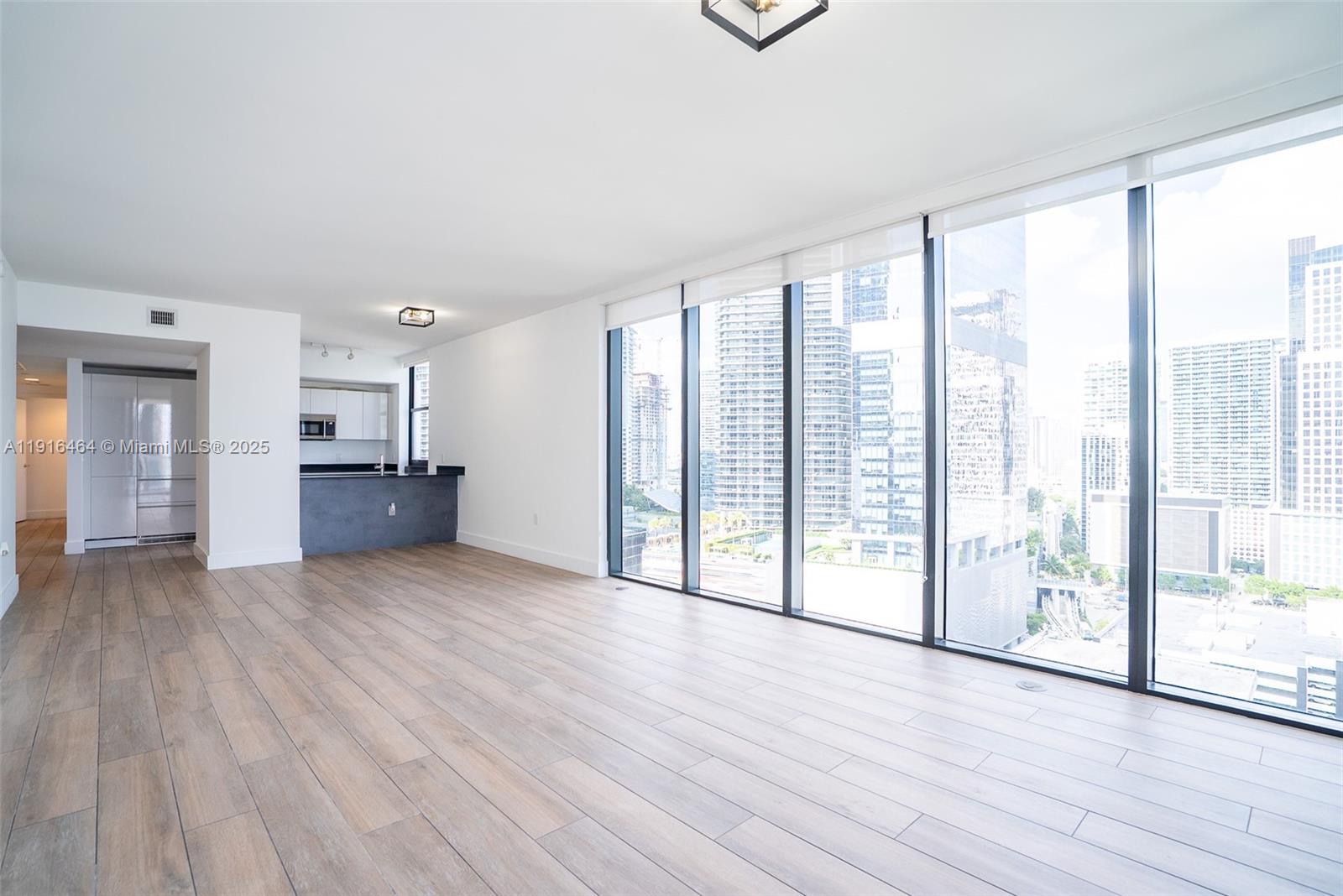 1010 Brickell Ave #2201, Miami FL 33131