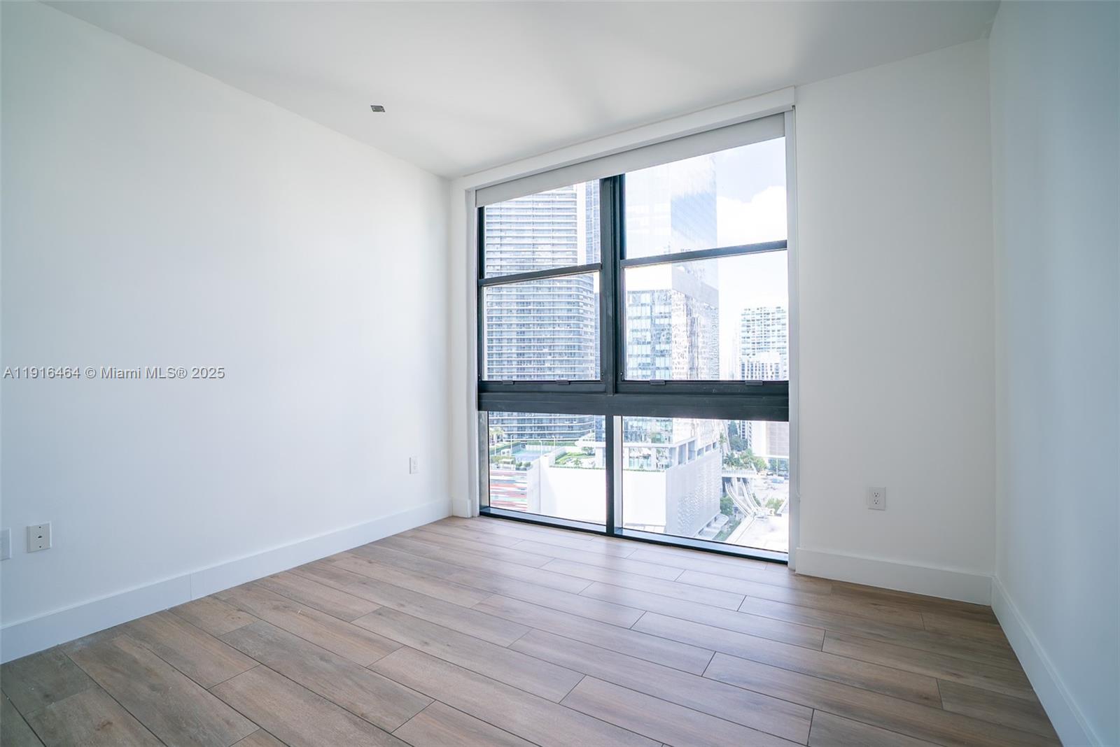 1010 Brickell Ave #2201, Miami FL 33131