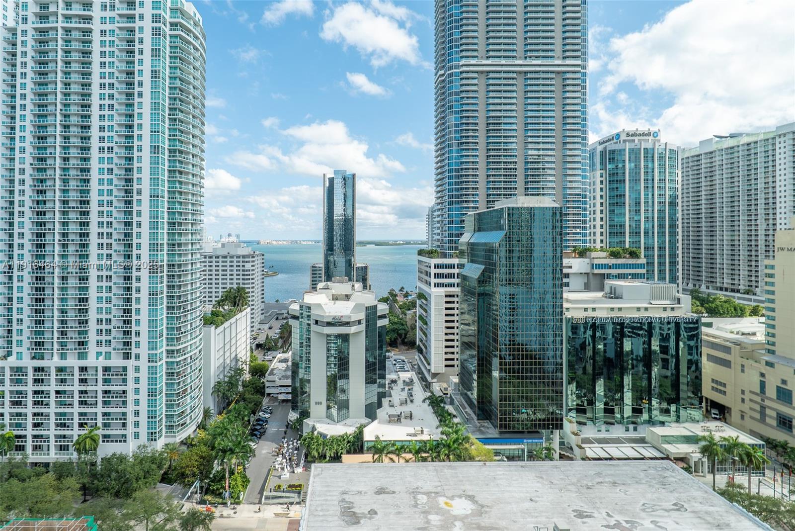1010 Brickell Ave #2201, Miami FL 33131