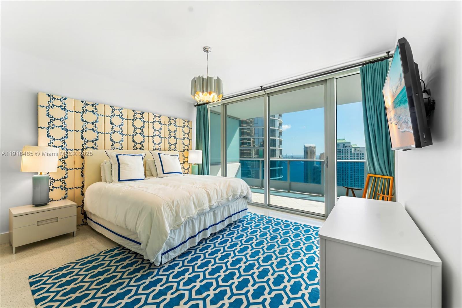 200 Biscayne Boulevard Way #4005, Miami FL 33131