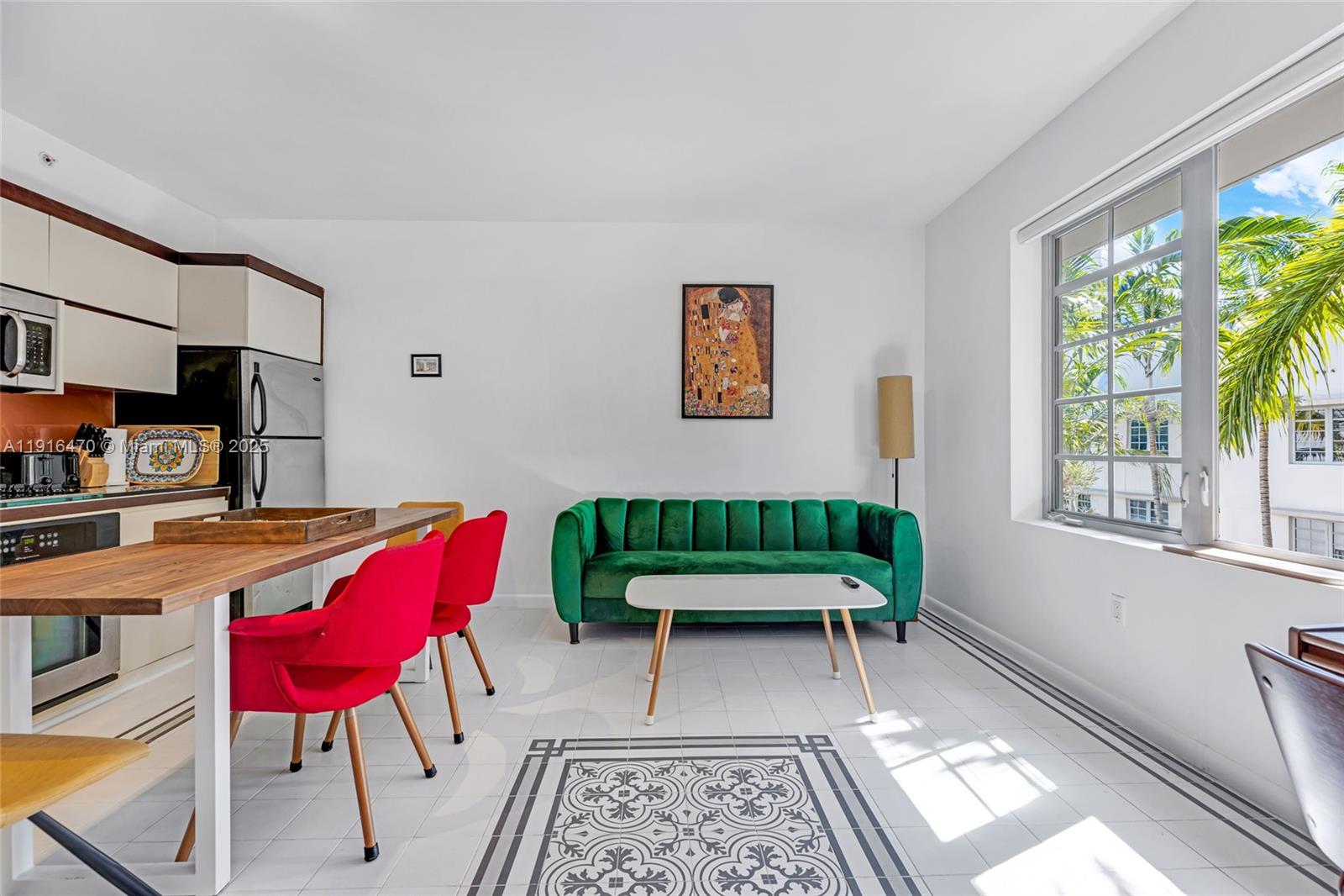 435 21st St #311, Miami Beach FL 33139