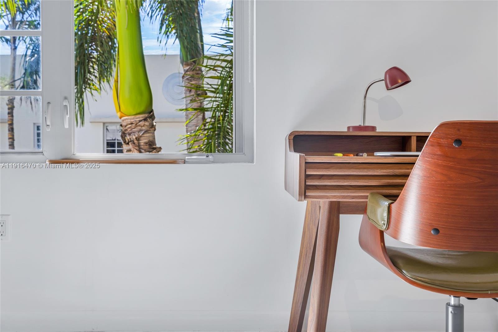 435 21st St #311, Miami Beach FL 33139