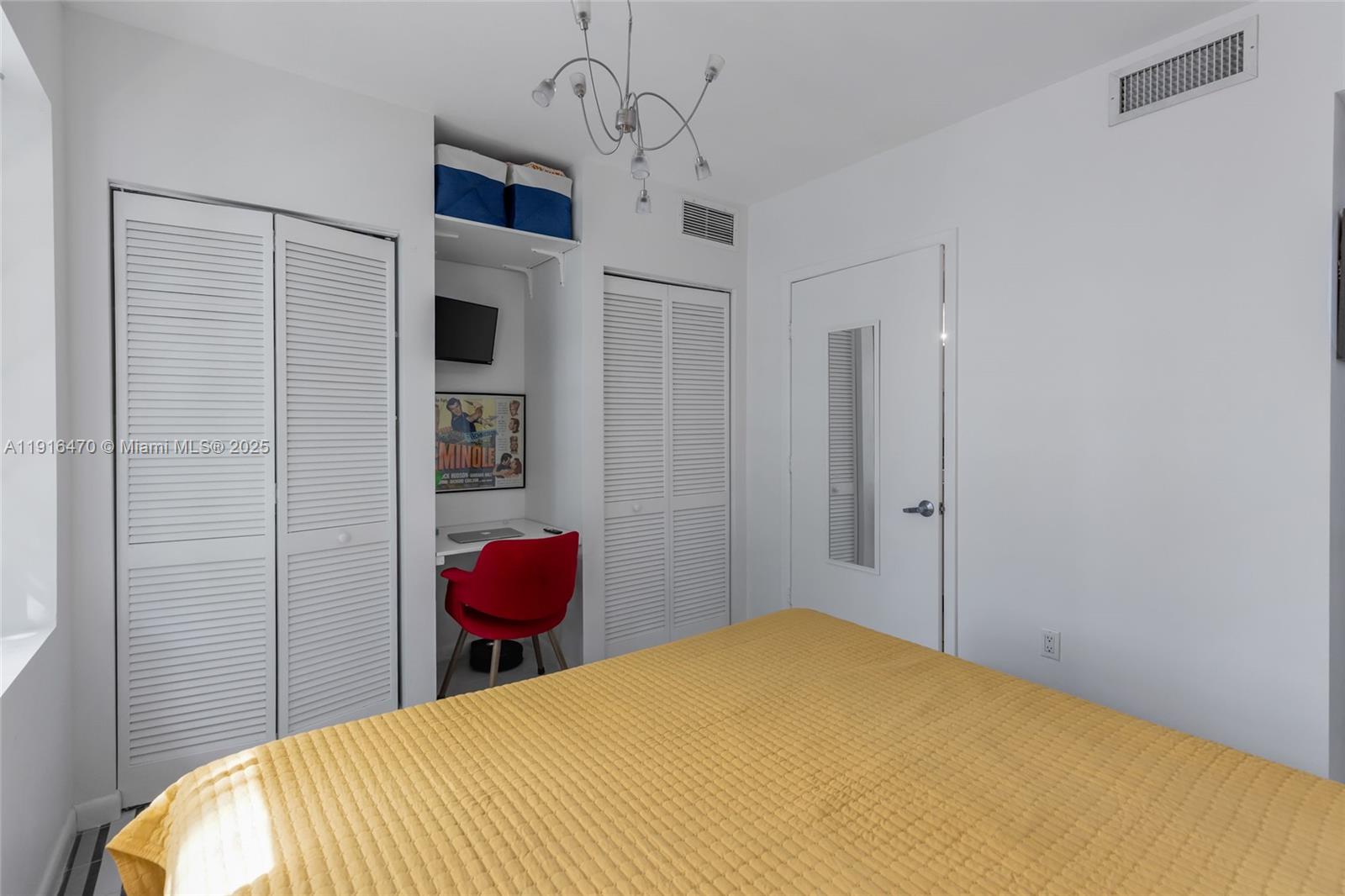 435 21st St #311, Miami Beach FL 33139