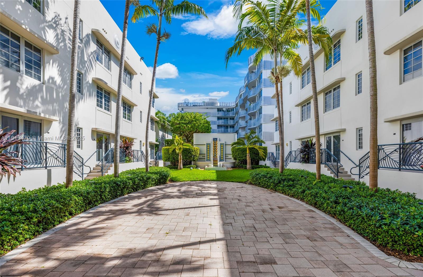 435 21st St #311, Miami Beach FL 33139