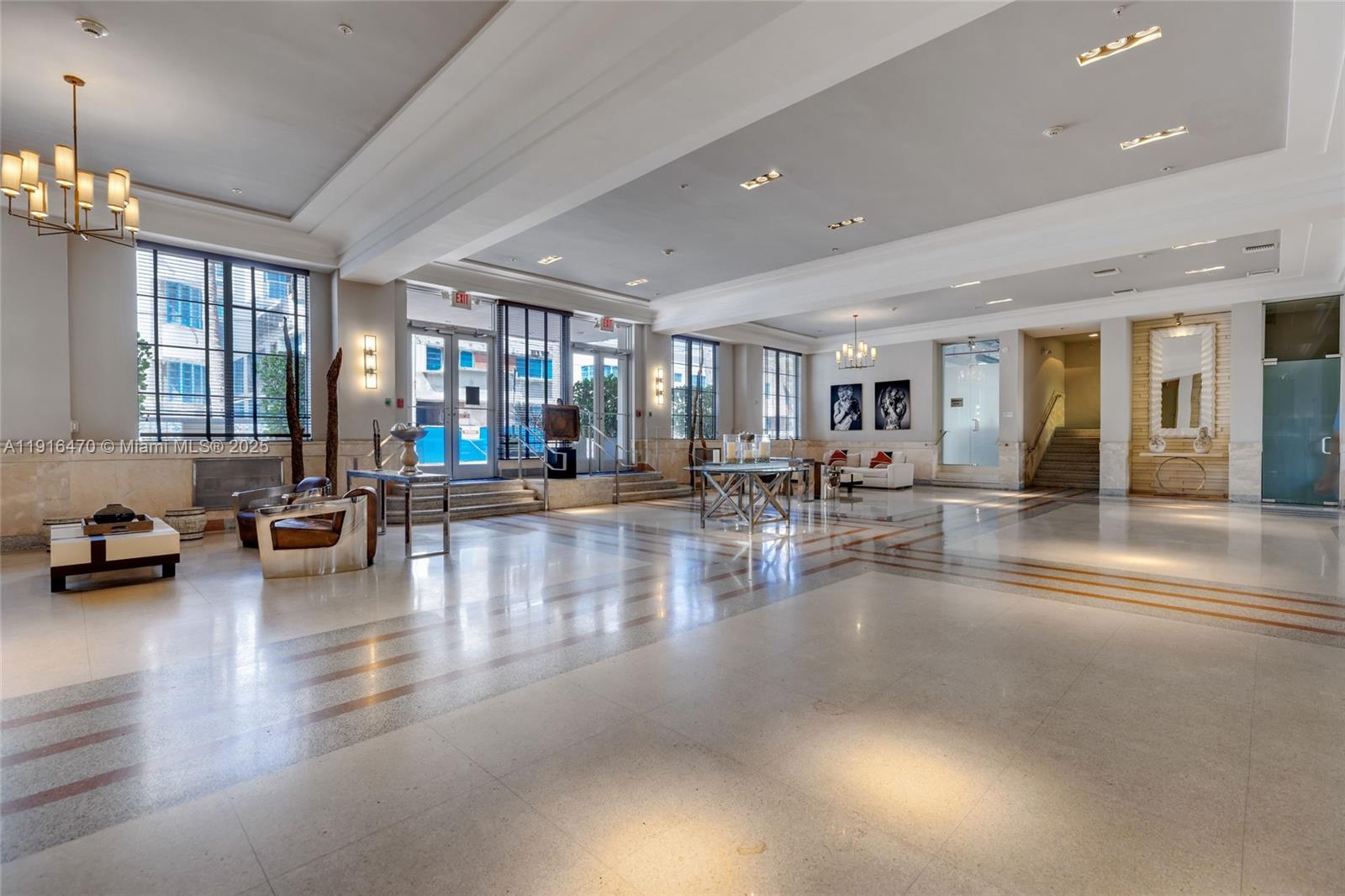 435 21st St #311, Miami Beach FL 33139