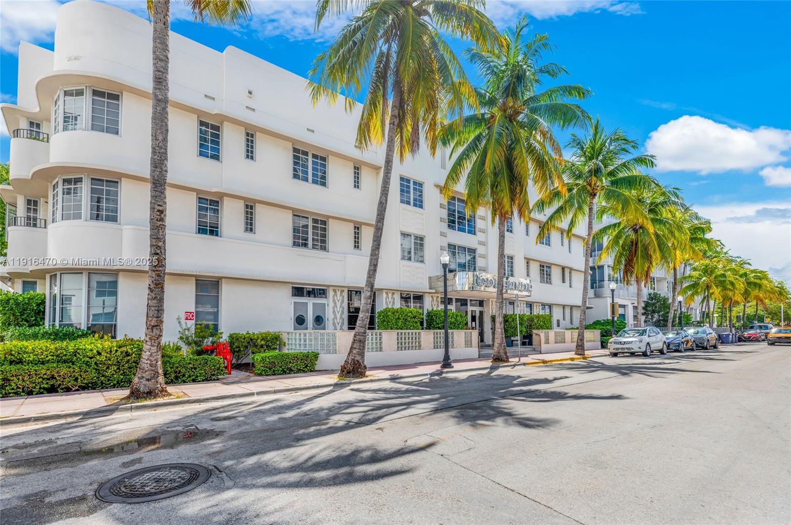435 21st St #311, Miami Beach FL 33139