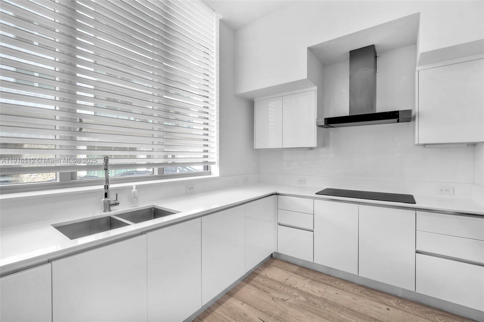 9501 Collins Ave #1, Surfside FL 33154