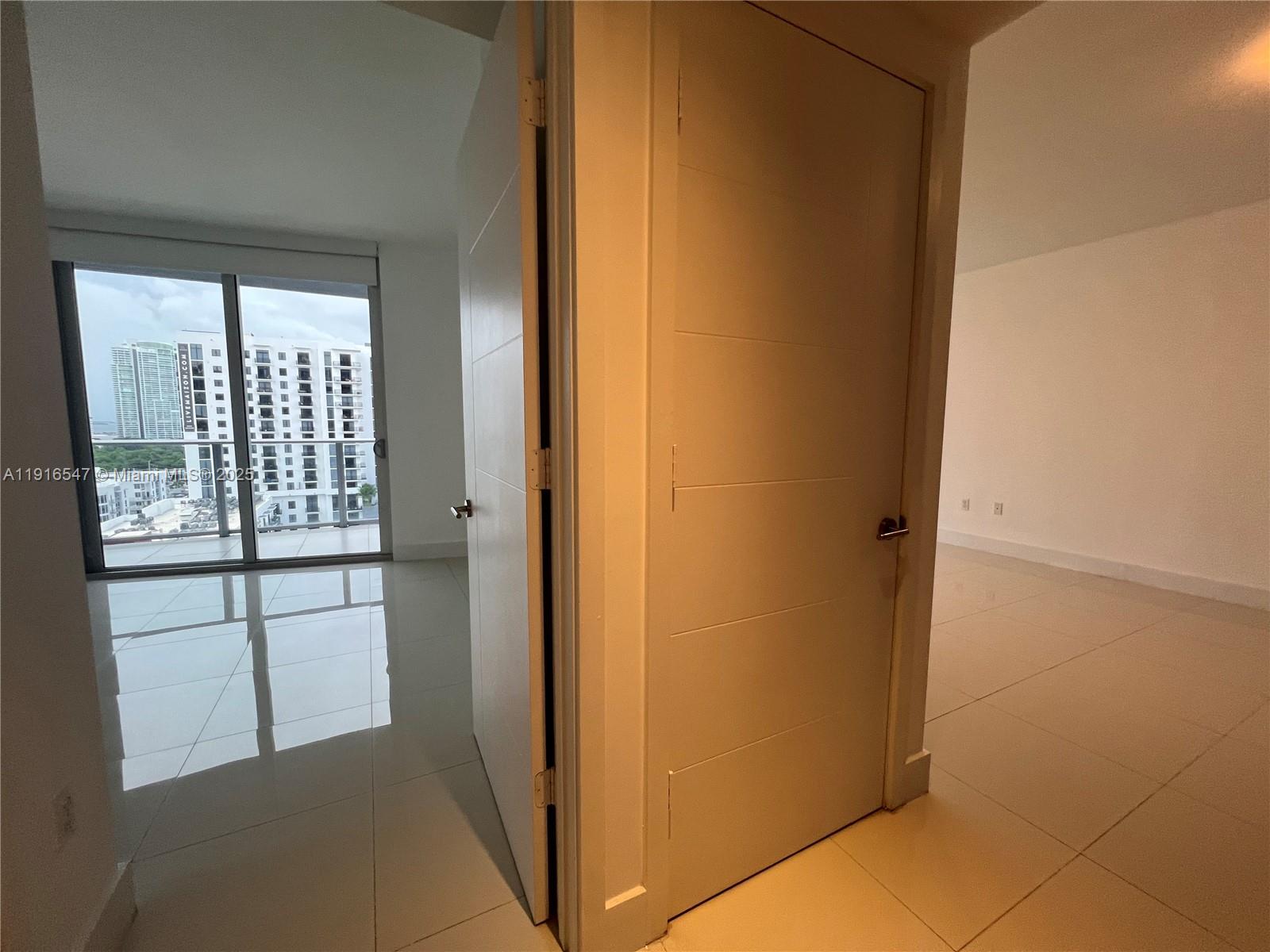 1010 SW 2nd Ave #1610, Miami FL 33130