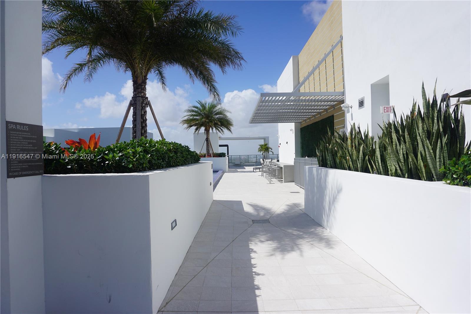 1010 SW 2nd Ave #1610, Miami FL 33130