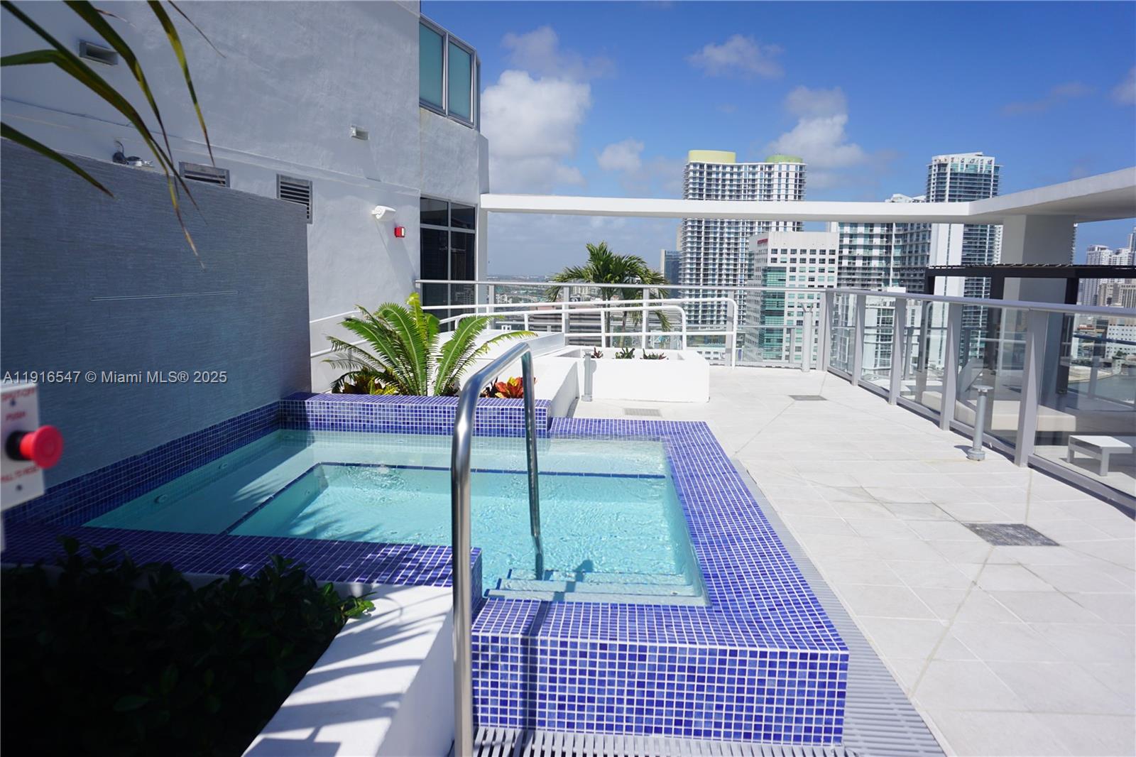 1010 SW 2nd Ave #1610, Miami FL 33130