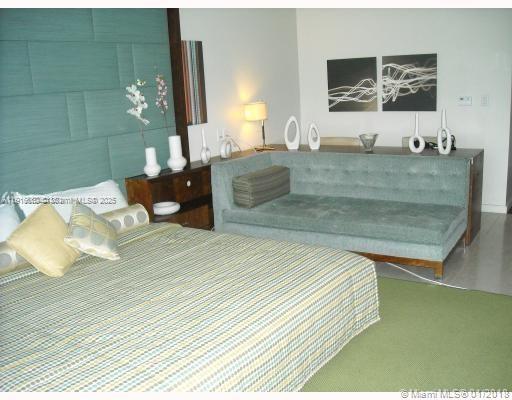 50 Biscayne Blvd #706, Miami FL 33132