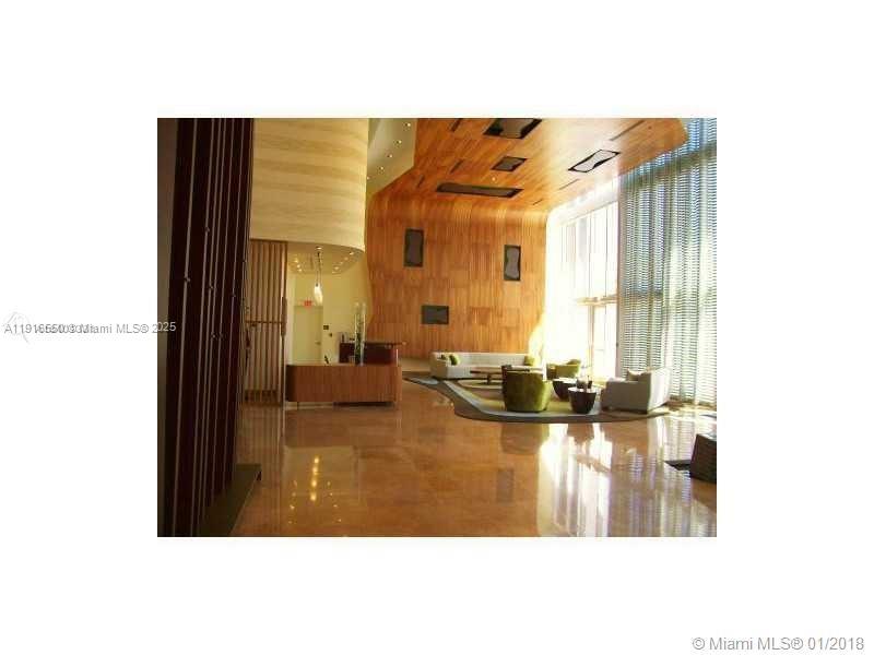50 Biscayne Blvd #706, Miami FL 33132