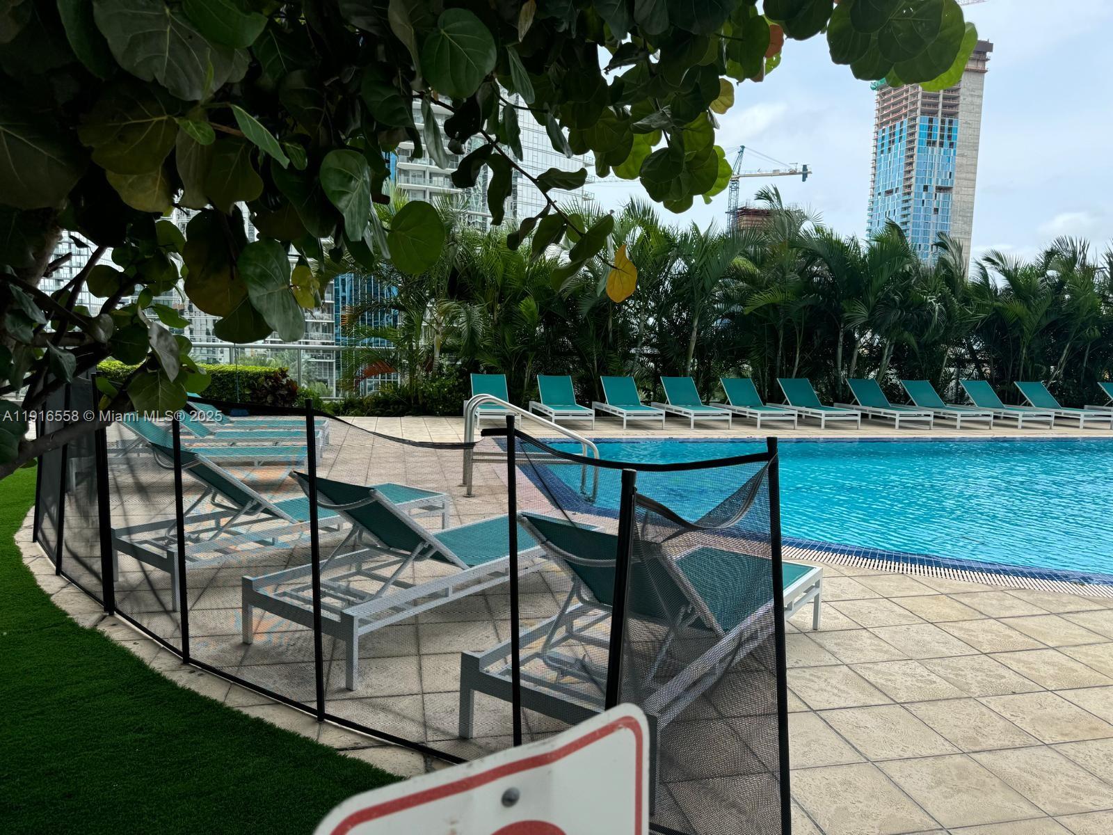 888 Biscayne Blvd #2801, Miami FL 33132
