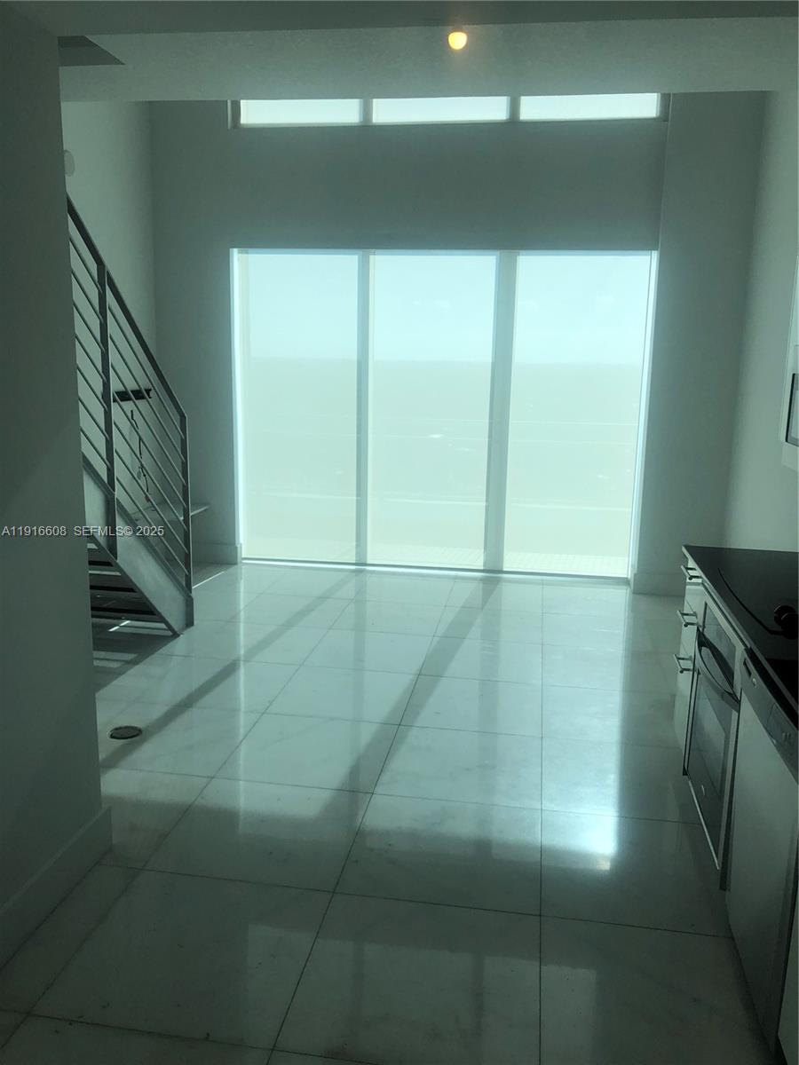 60 SW 13th St #2803, Miami FL 33130