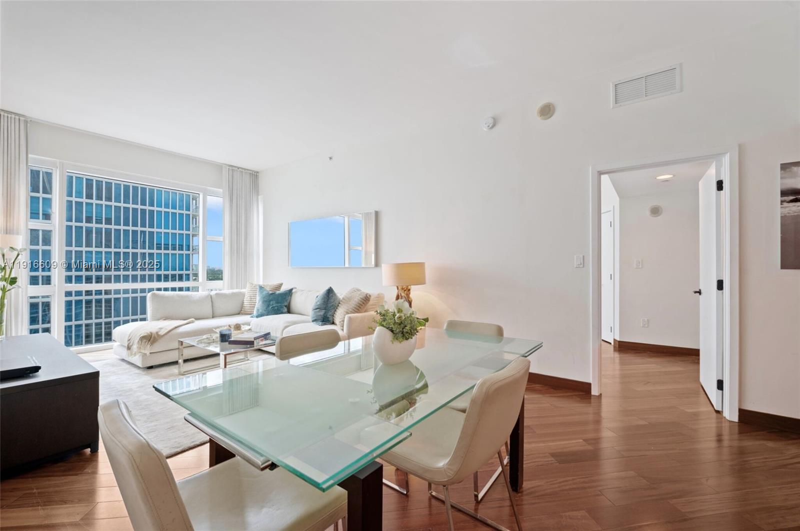 6801 Collins Ave #PH06 (Deed PH 10), Miami Beach FL 33141