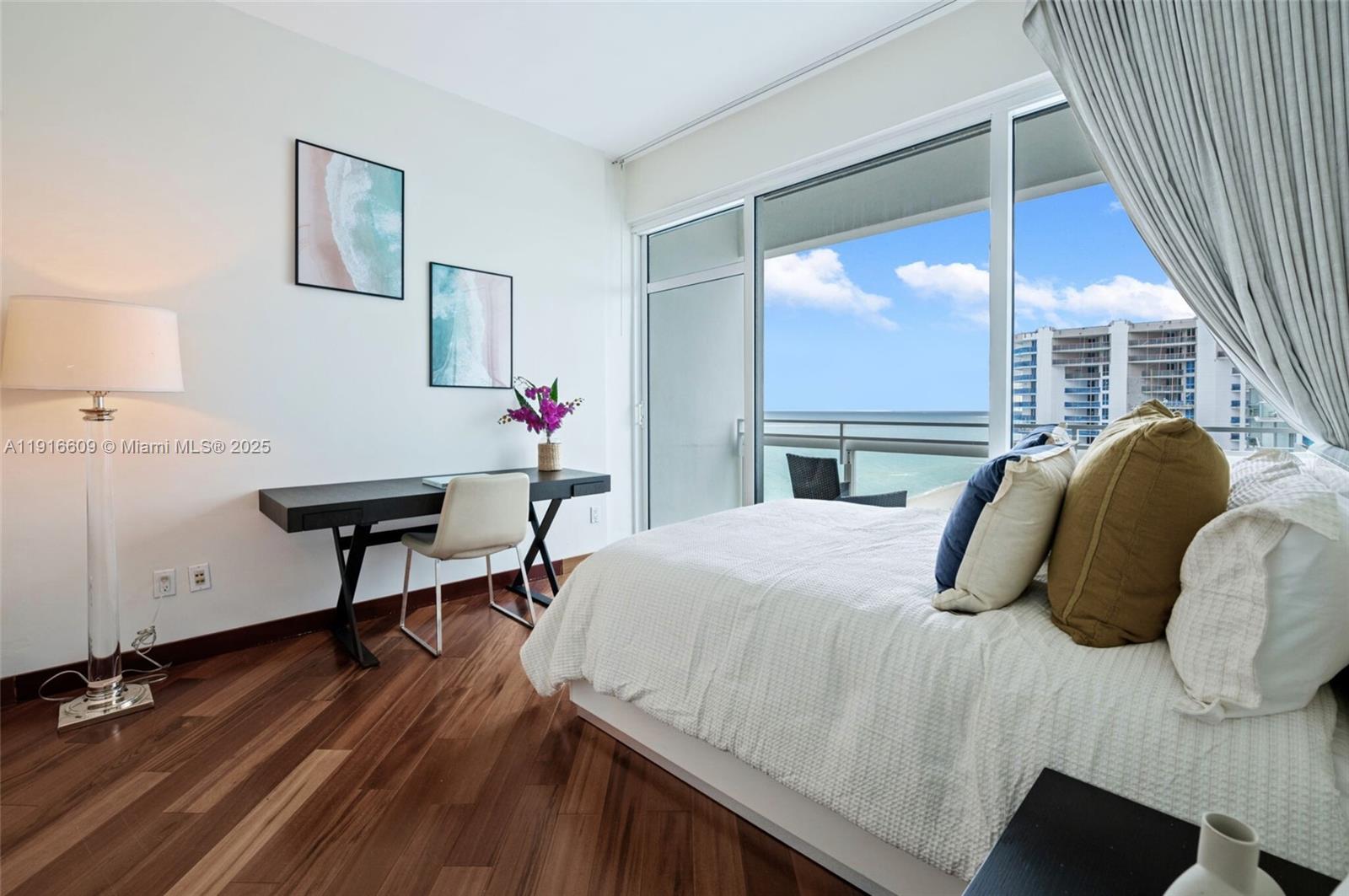 6801 Collins Ave #PH06 (Deed PH 10), Miami Beach FL 33141