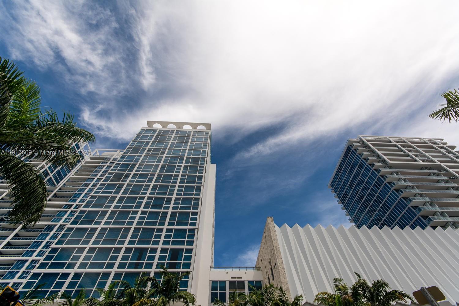 6801 Collins Ave #PH06 (Deed PH 10), Miami Beach FL 33141