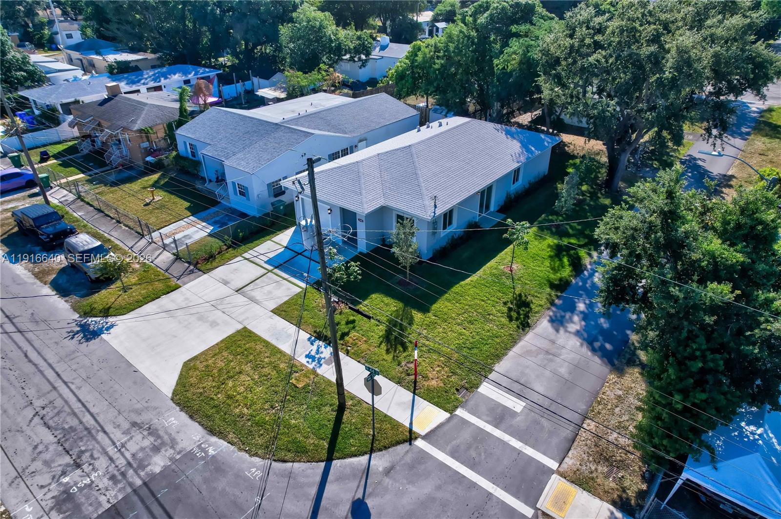 1346 NW 44th St, Miami FL 33142