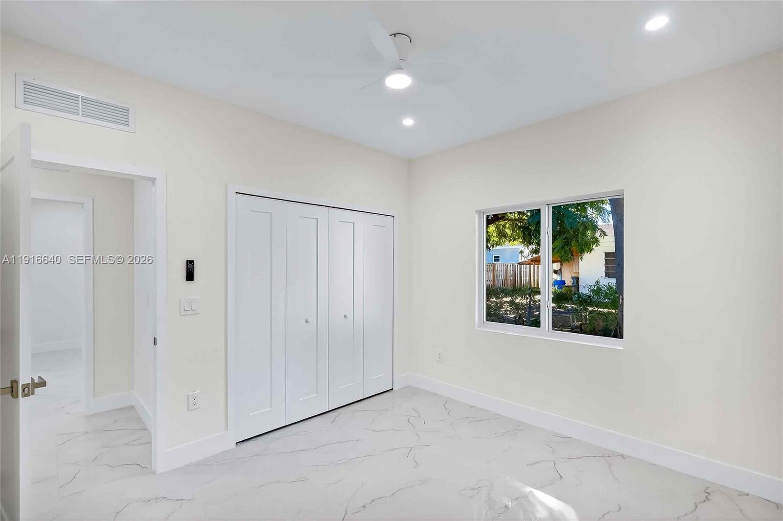 1346 NW 44th St, Miami FL 33142