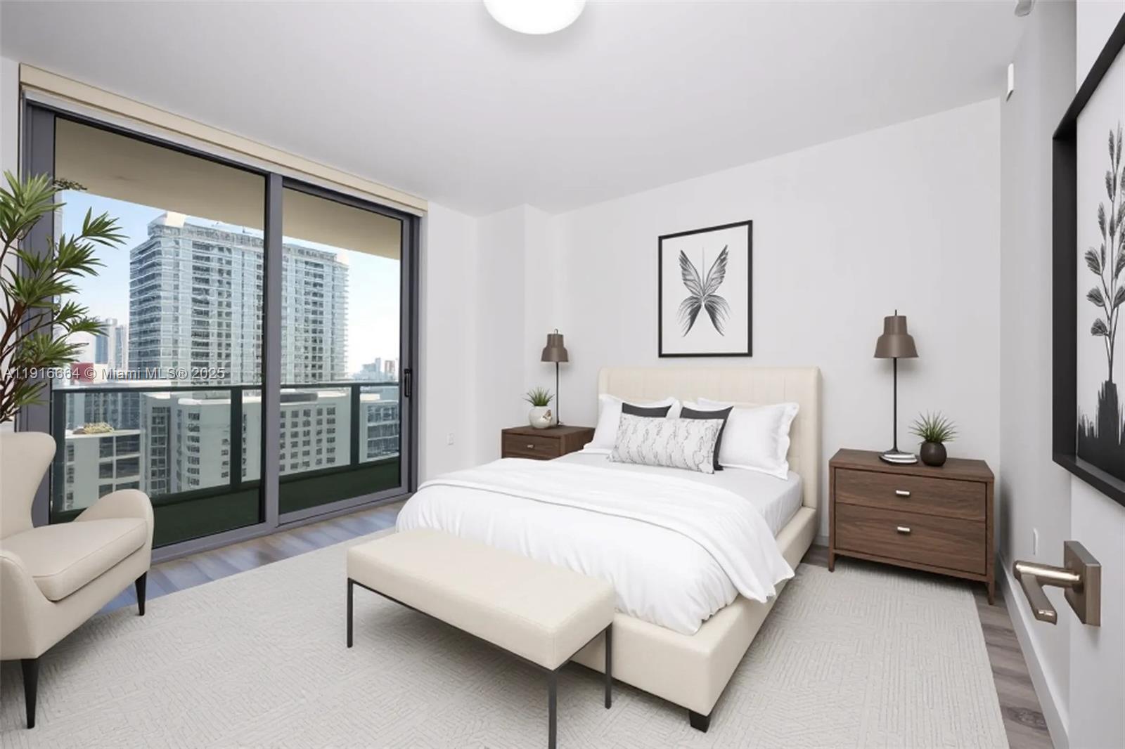 45 SW 9th St #1504, Miami FL 33130
