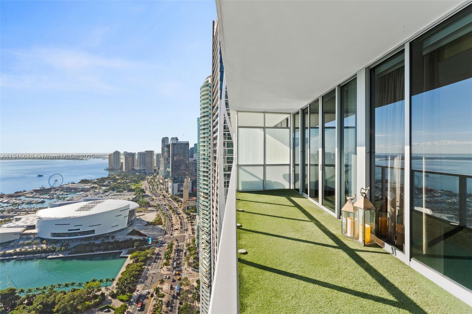 1100 Biscayne Blvd #4502, Miami FL 33132