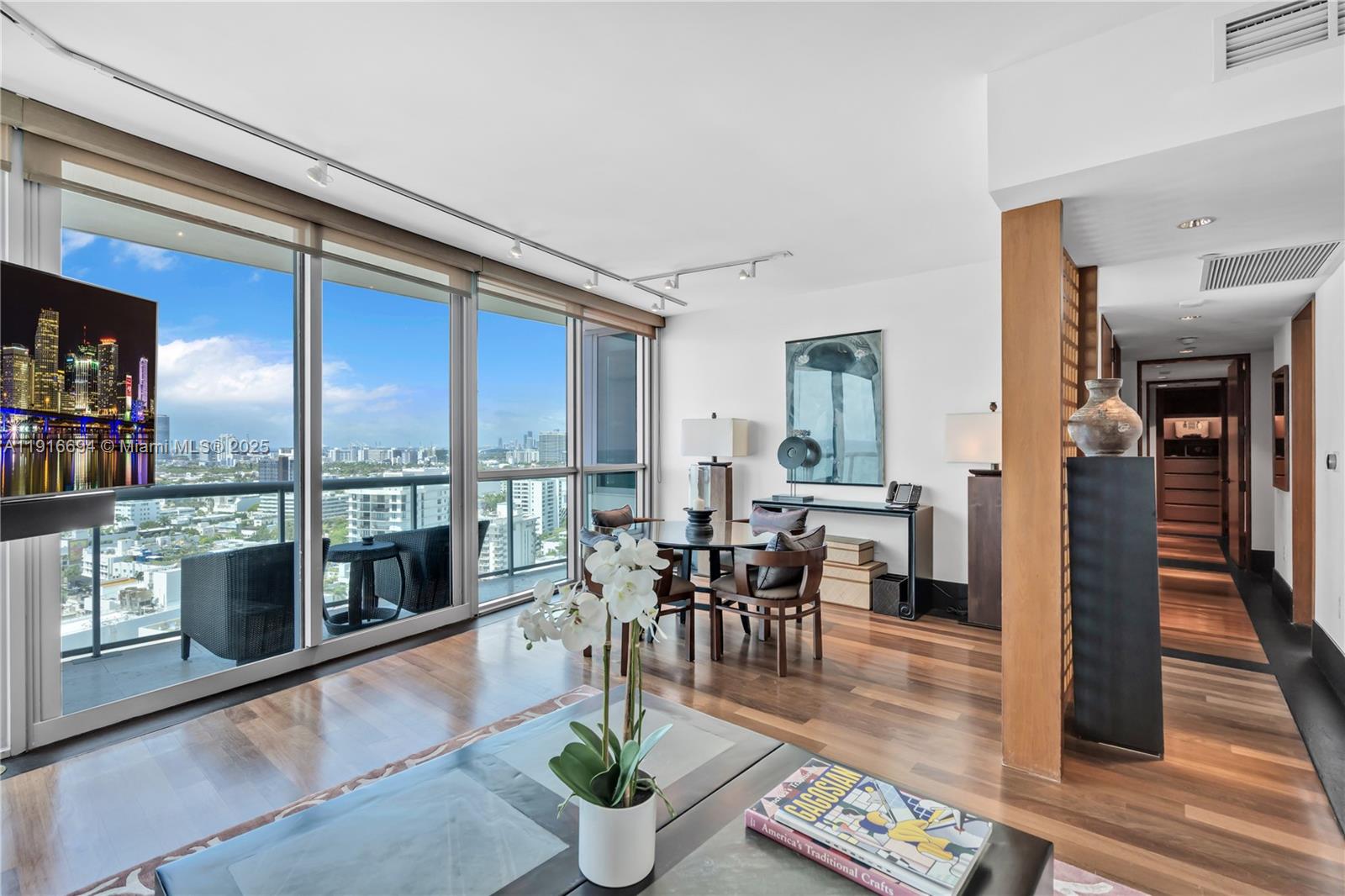 101 20th St #2504, Miami Beach FL 33139