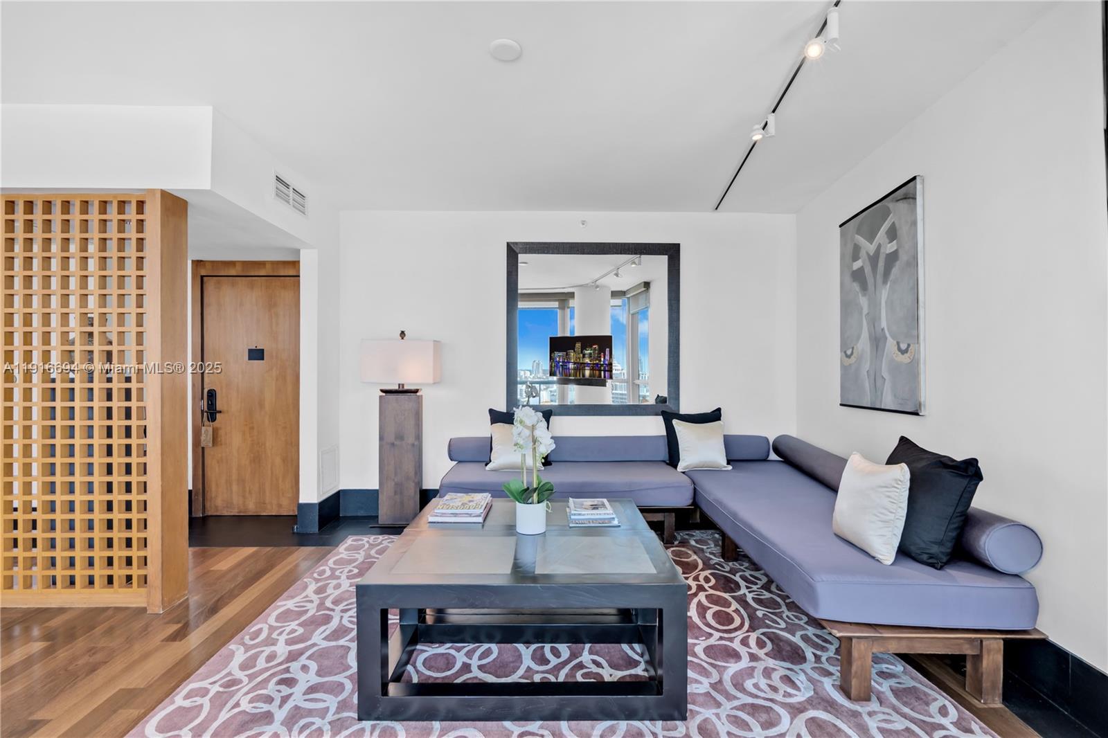 101 20th St #2504, Miami Beach FL 33139