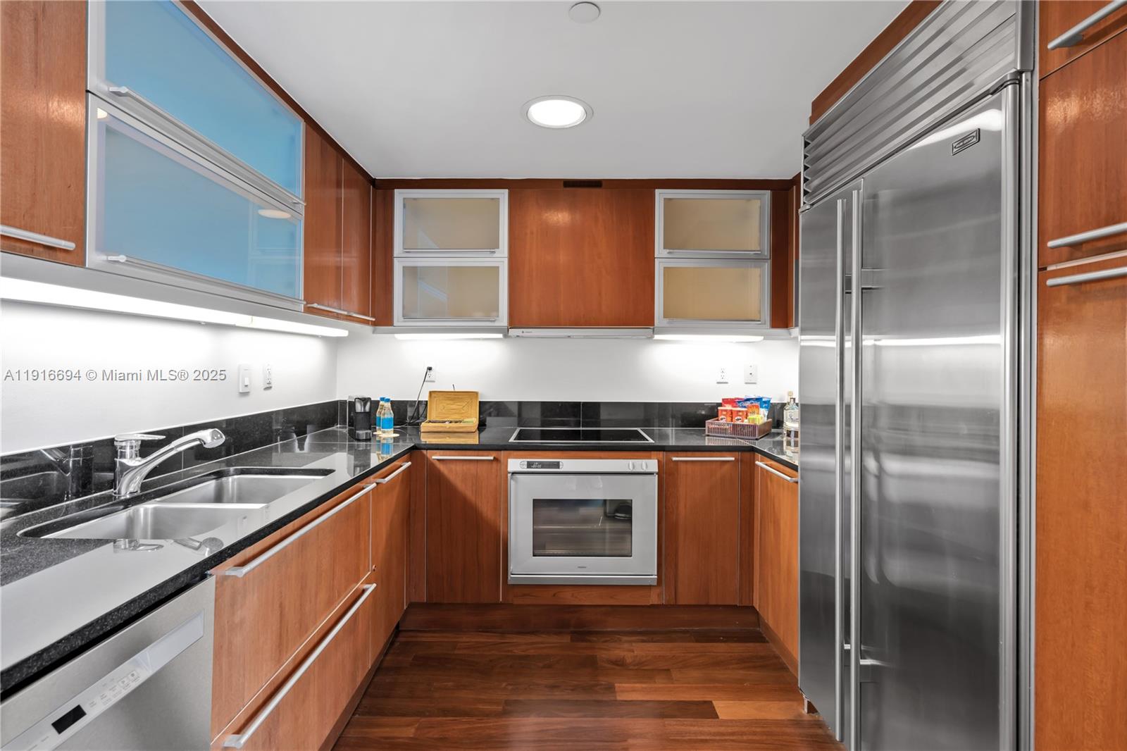 101 20th St #2504, Miami Beach FL 33139