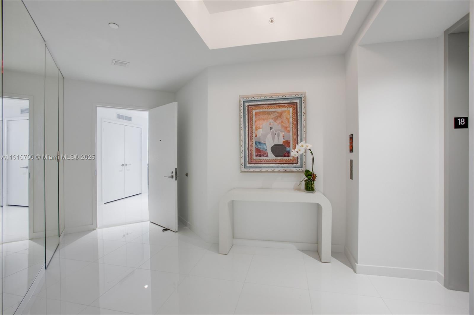 851 NE 1ST Ave #1810, Miami FL 33132
