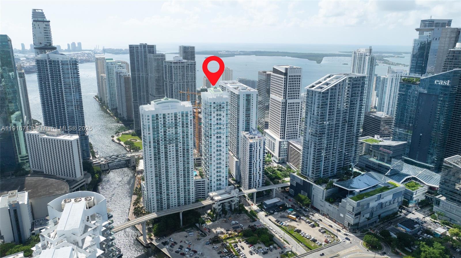 41 SE 5th St #1212, Miami FL 33131